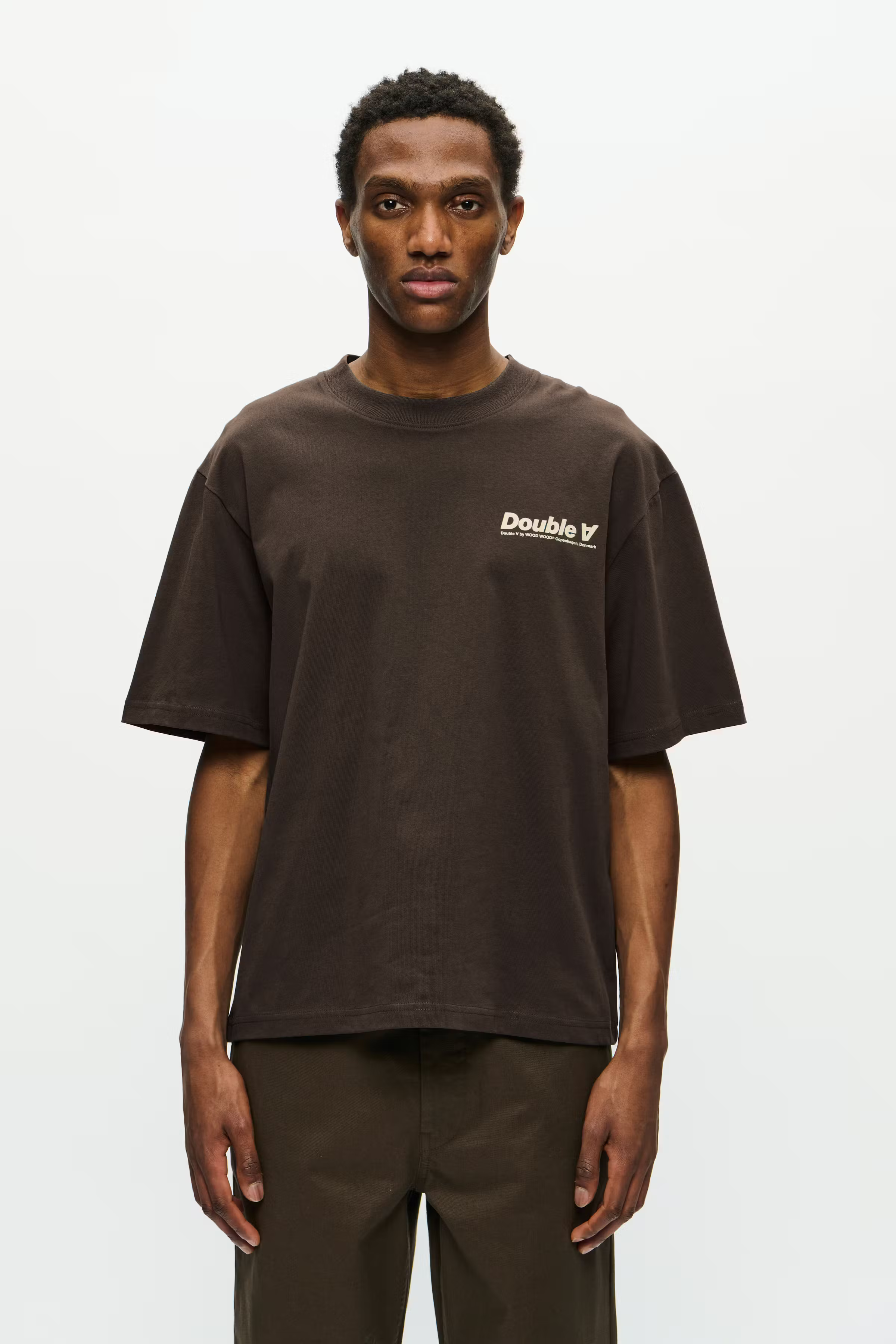 WWLiam T-shirt LOOKBOOK FRONT 30251549-190840