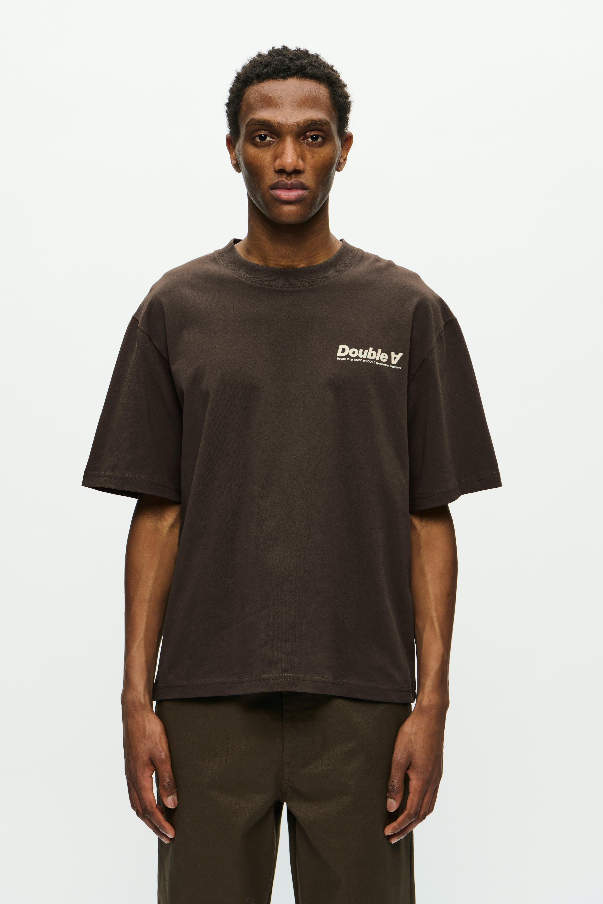 WWLiam T-shirt LOOKBOOK FRONT 30251549-190840