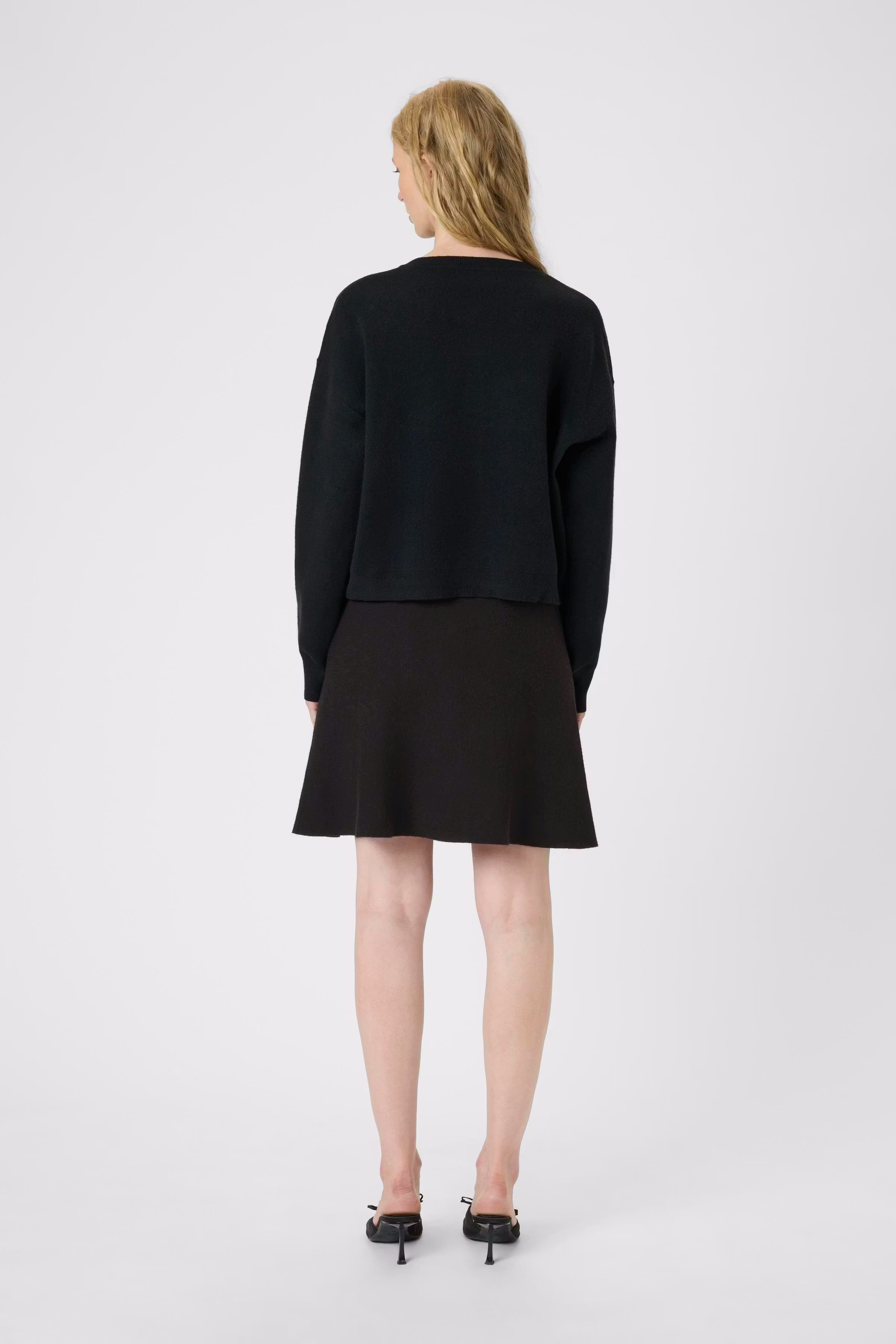 DoddieKB Skirt LOOKBOOK BACK 10104723-194008