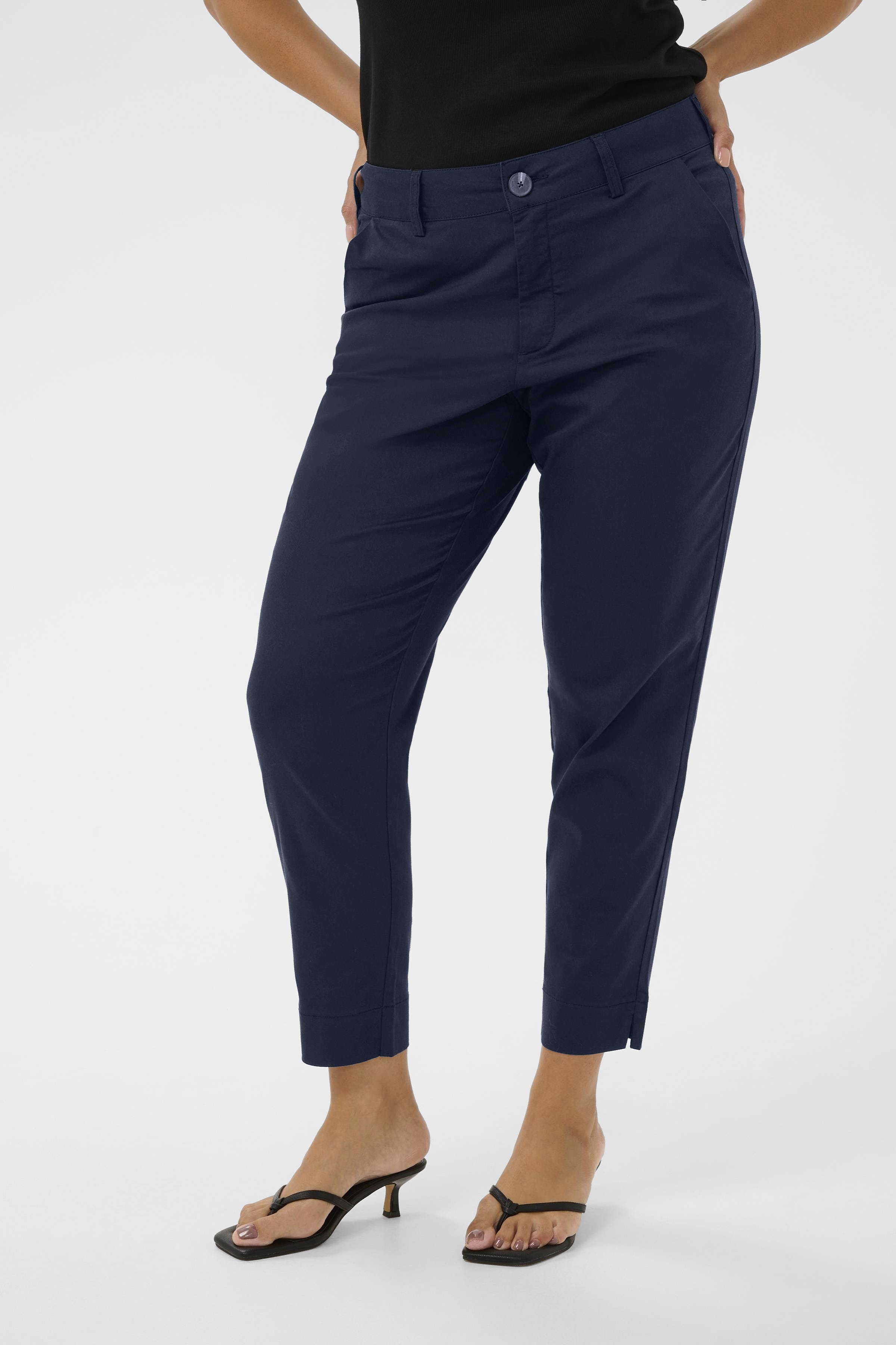 KCleana Trousers LOOKBOOK FRONT 10581546-194020