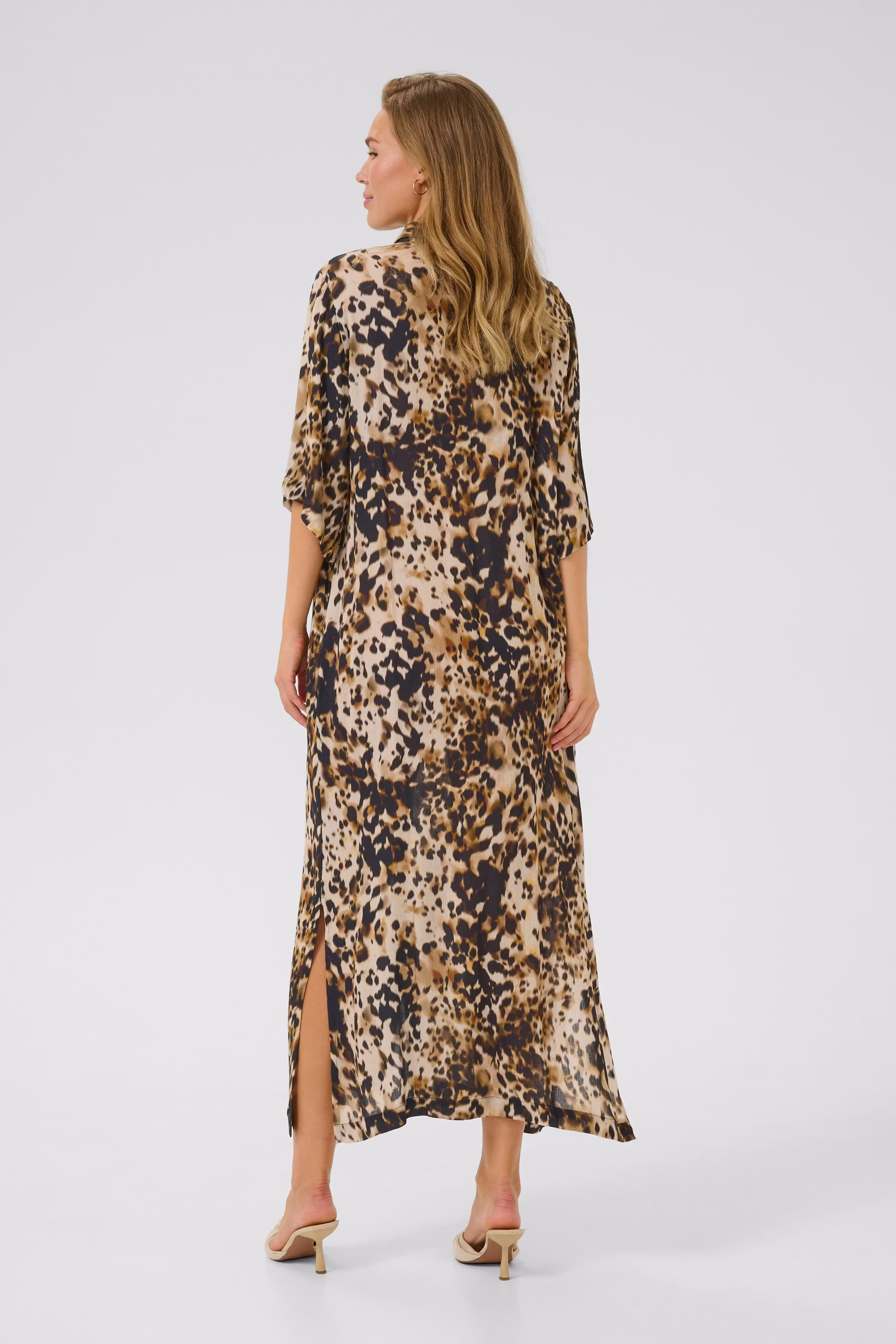 KAthora Kjole LOOKBOOK BACK 10510040-107550