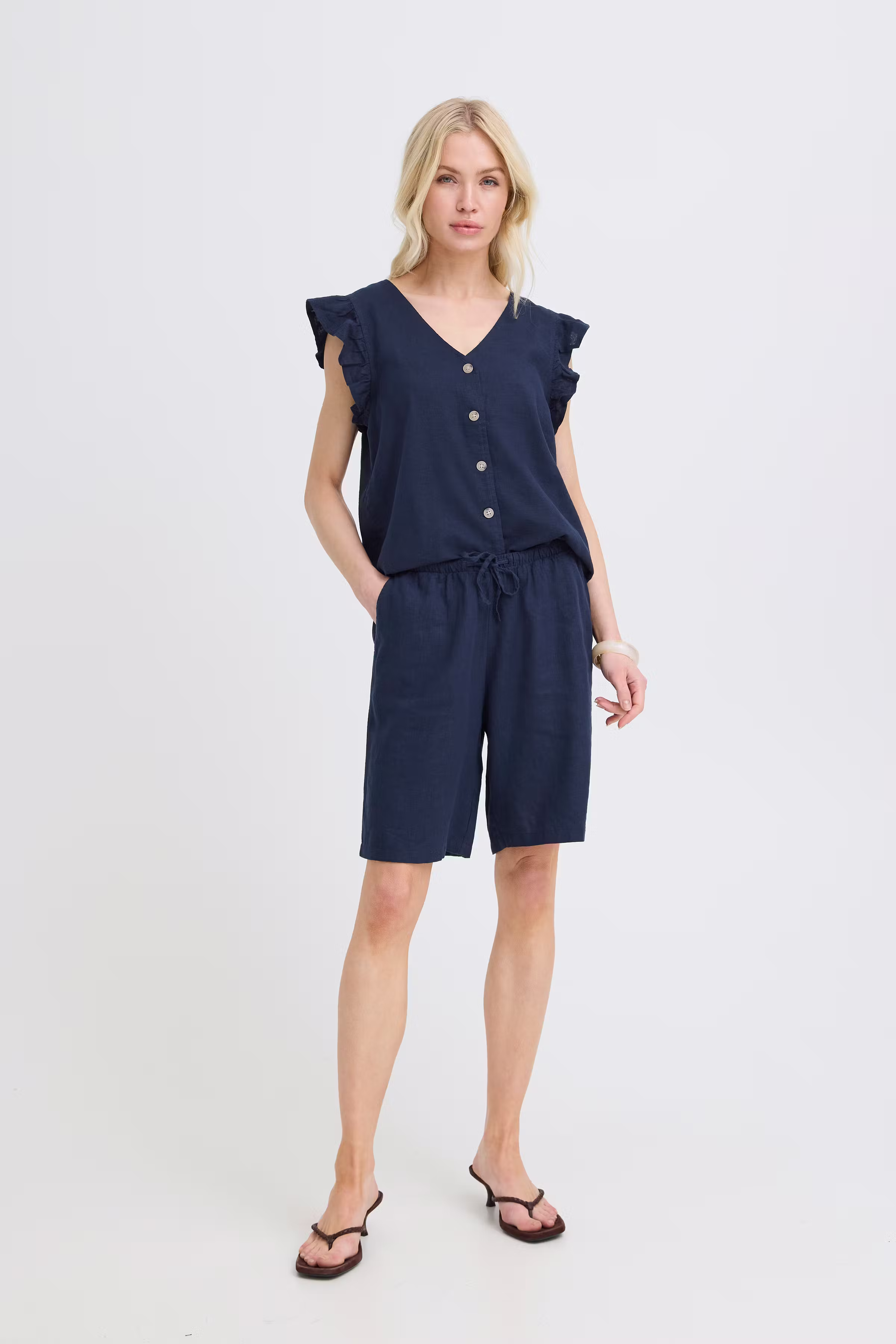 BYFALAKKA Shorts LOOKBOOK FRONT 20816608-194020