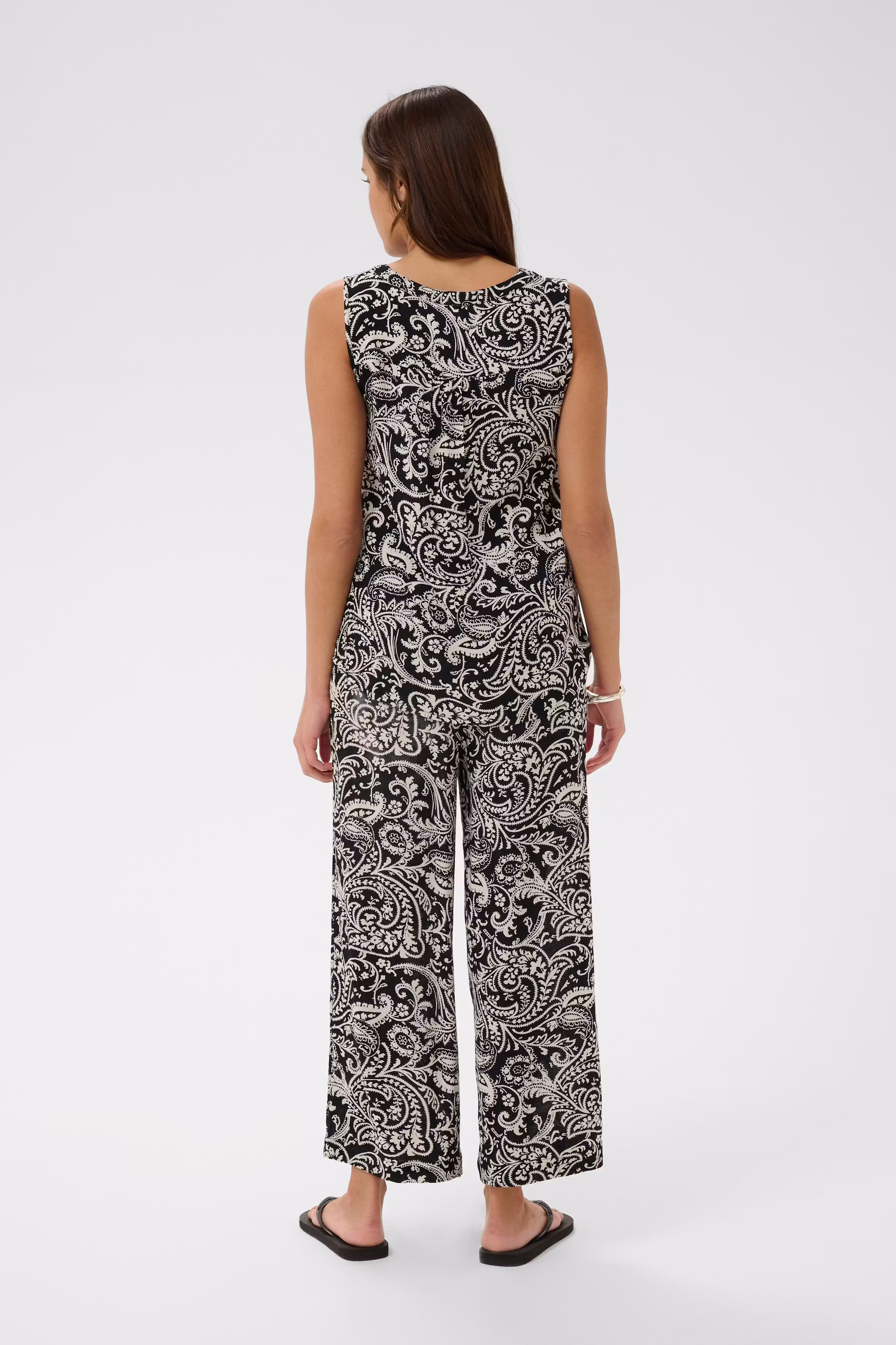 KAamber Top LOOKBOOK BACK 10508255-109282
