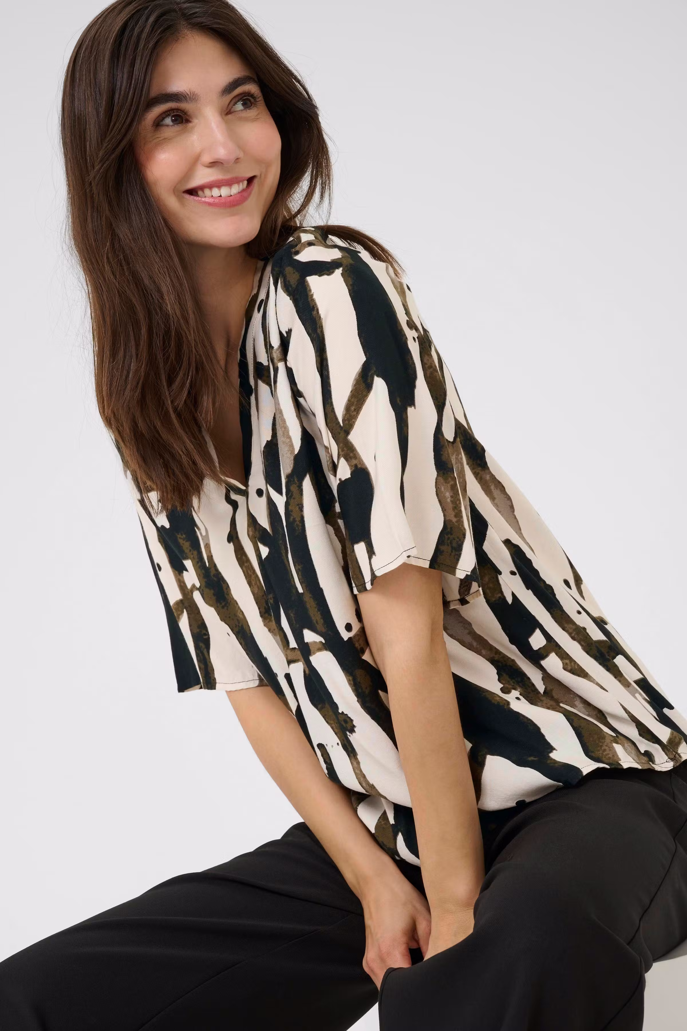 CUashley Blus LOOKBOOK DETAIL 50112050-107910