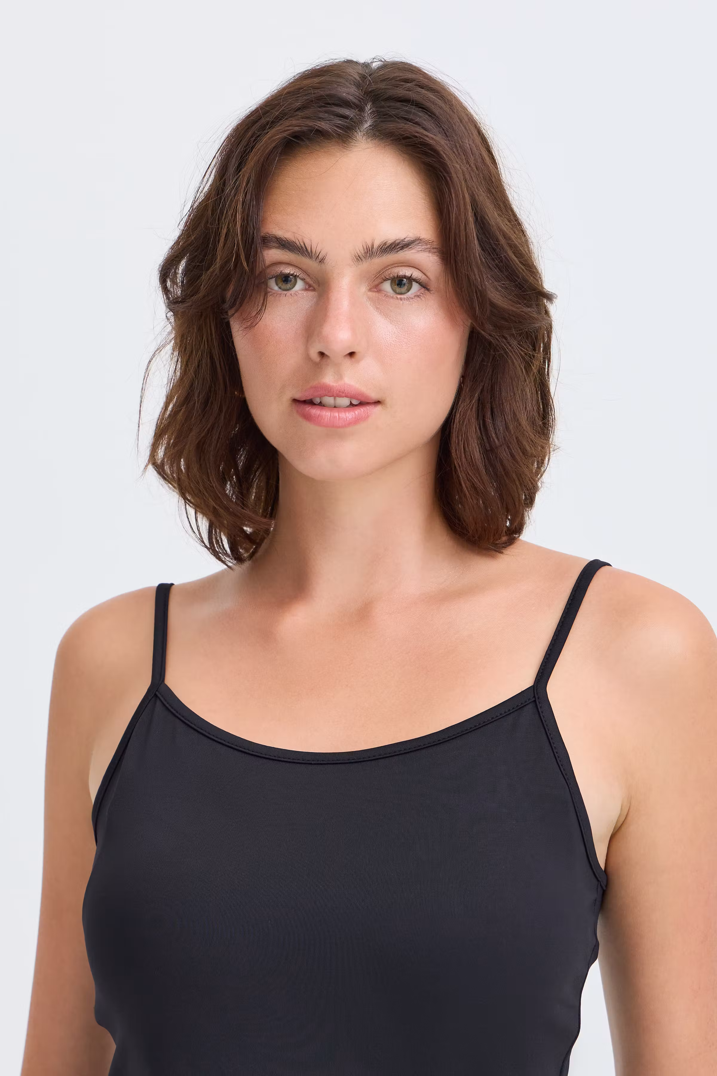 KRASKFR TOP LOOKBOOK DETAIL 600239-60096