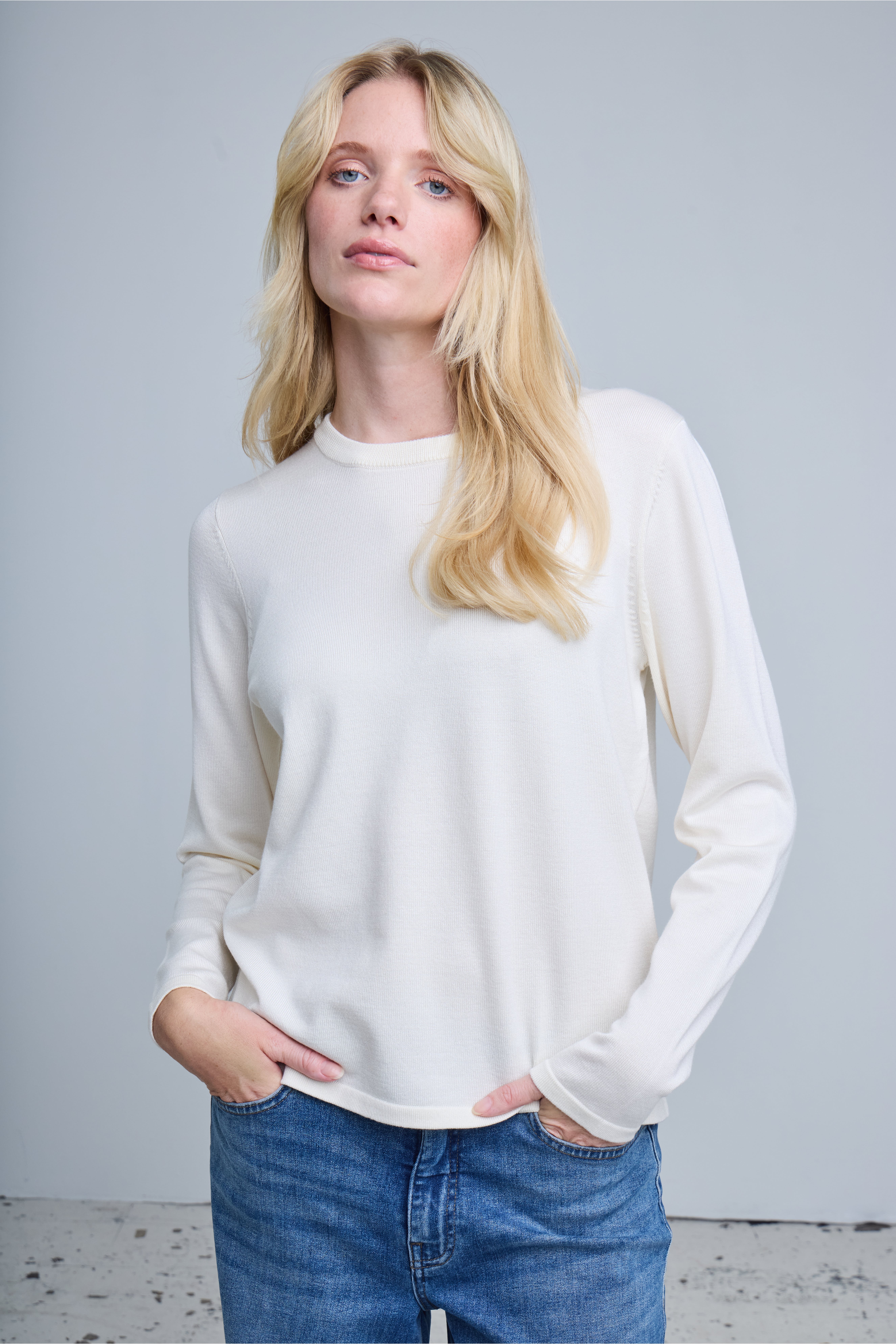 IHLULS O-Neck Pullover LOCATION NONE 20125814-130905