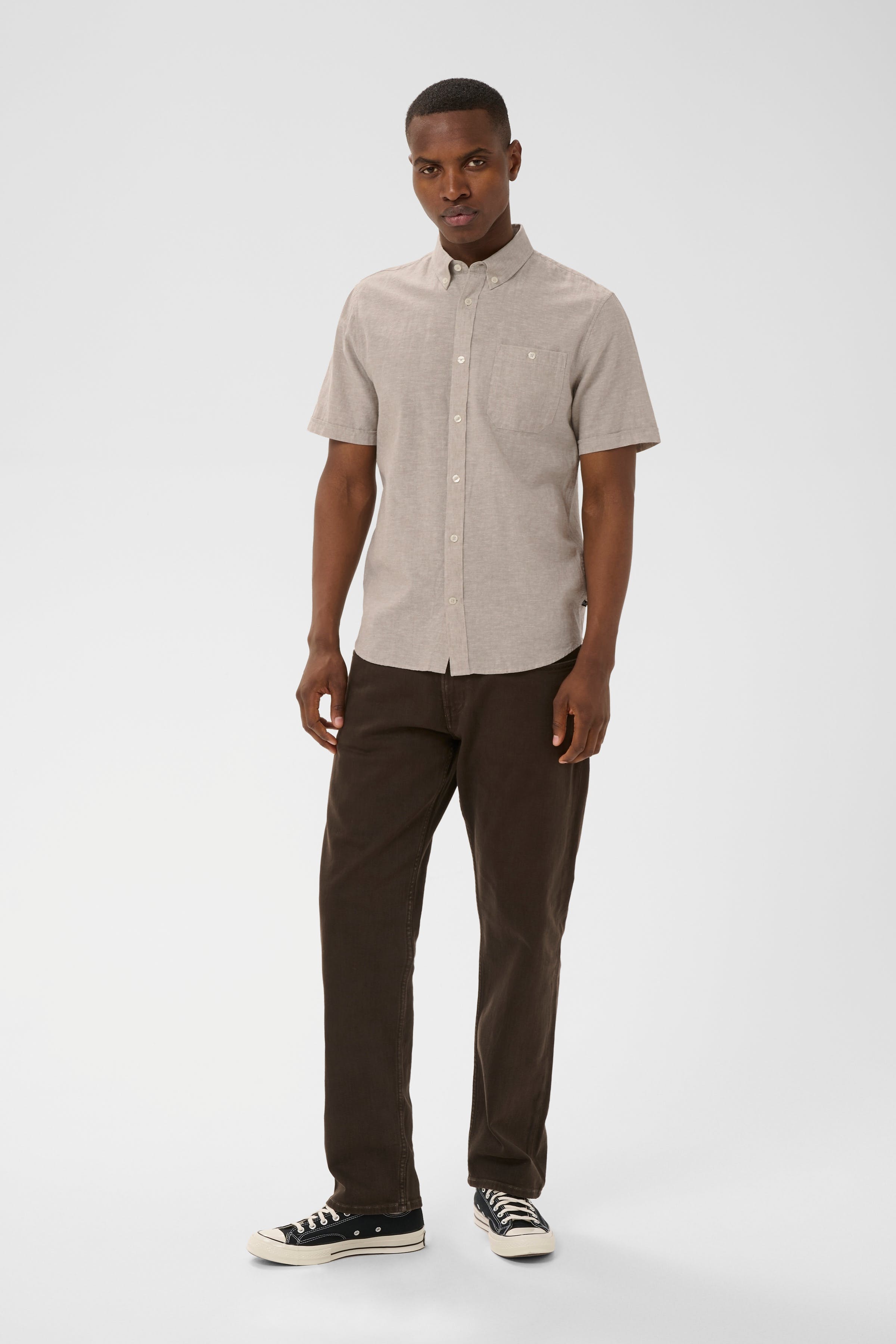 MAtrostol Shirt LOOKBOOK FRONT 30206086-171108