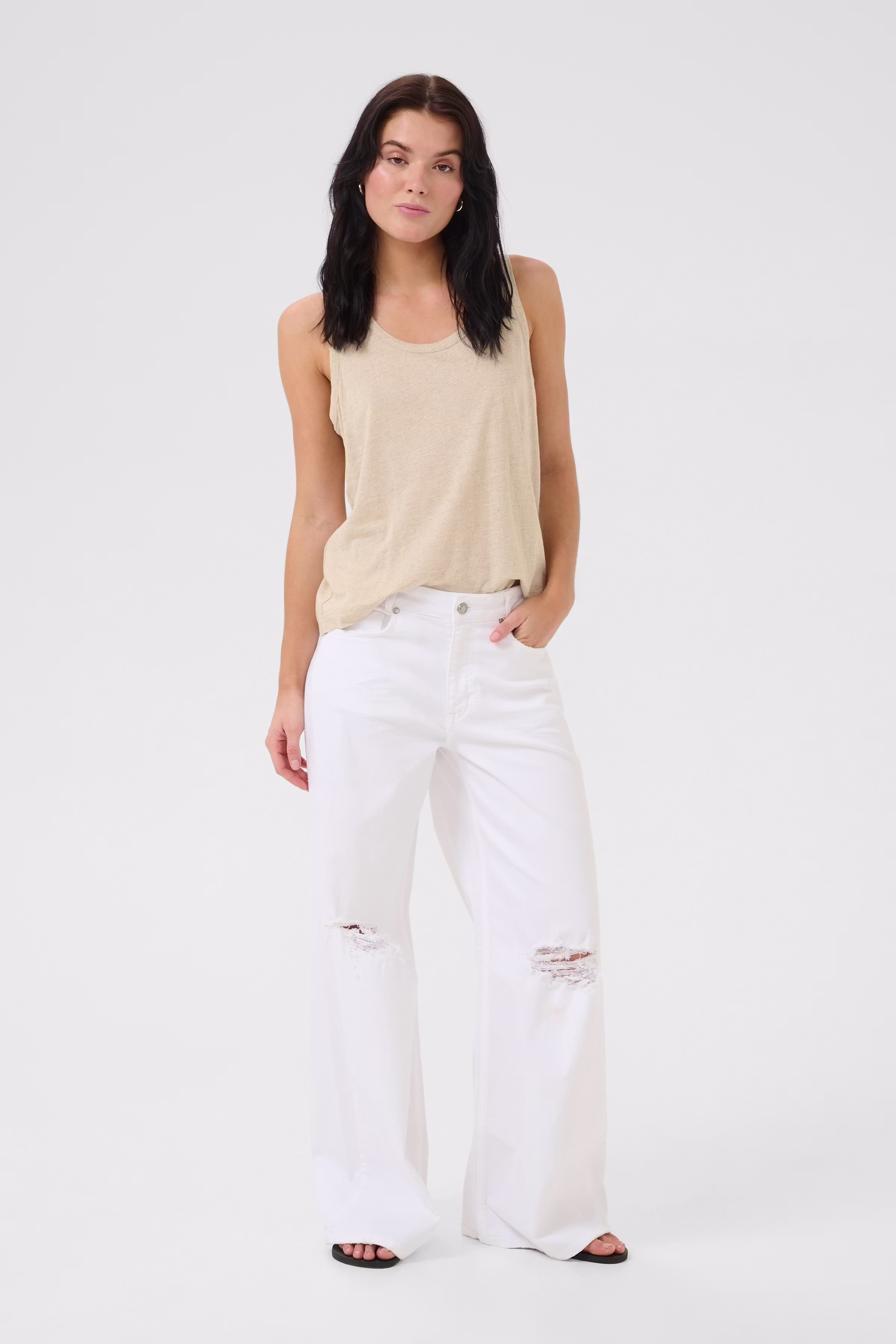 LisaMW Linen Top LOOKBOOK FRONT 10704763-1304011