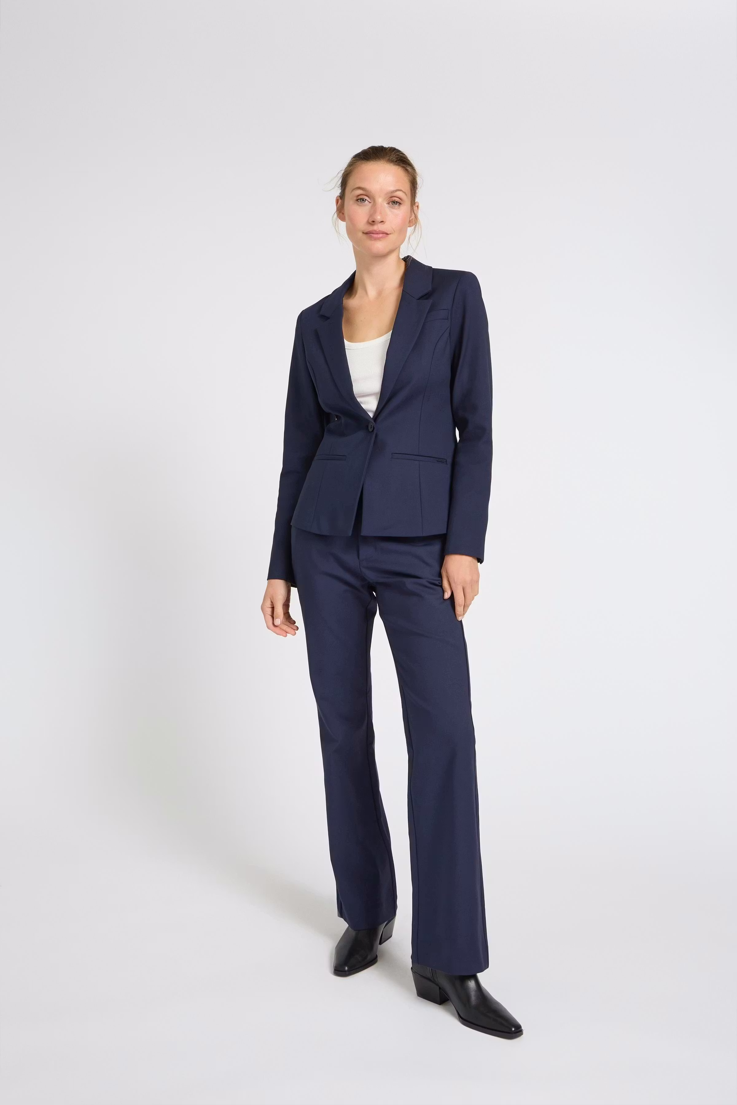 PZBINDY Blazer LOCATION NONE 50210337-194020