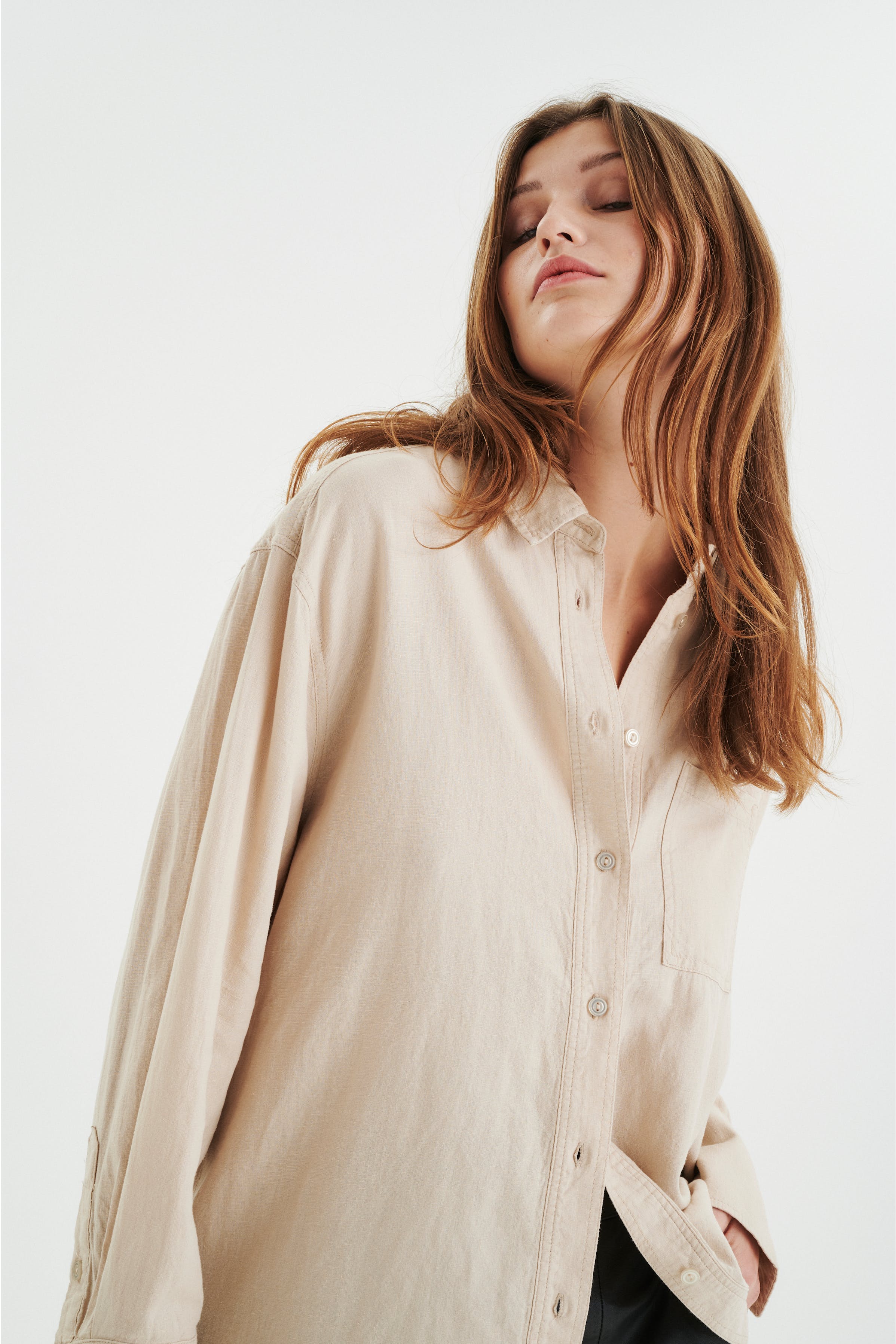 LovaIW Skjorta LOOKBOOK FRONT 30106123-151308