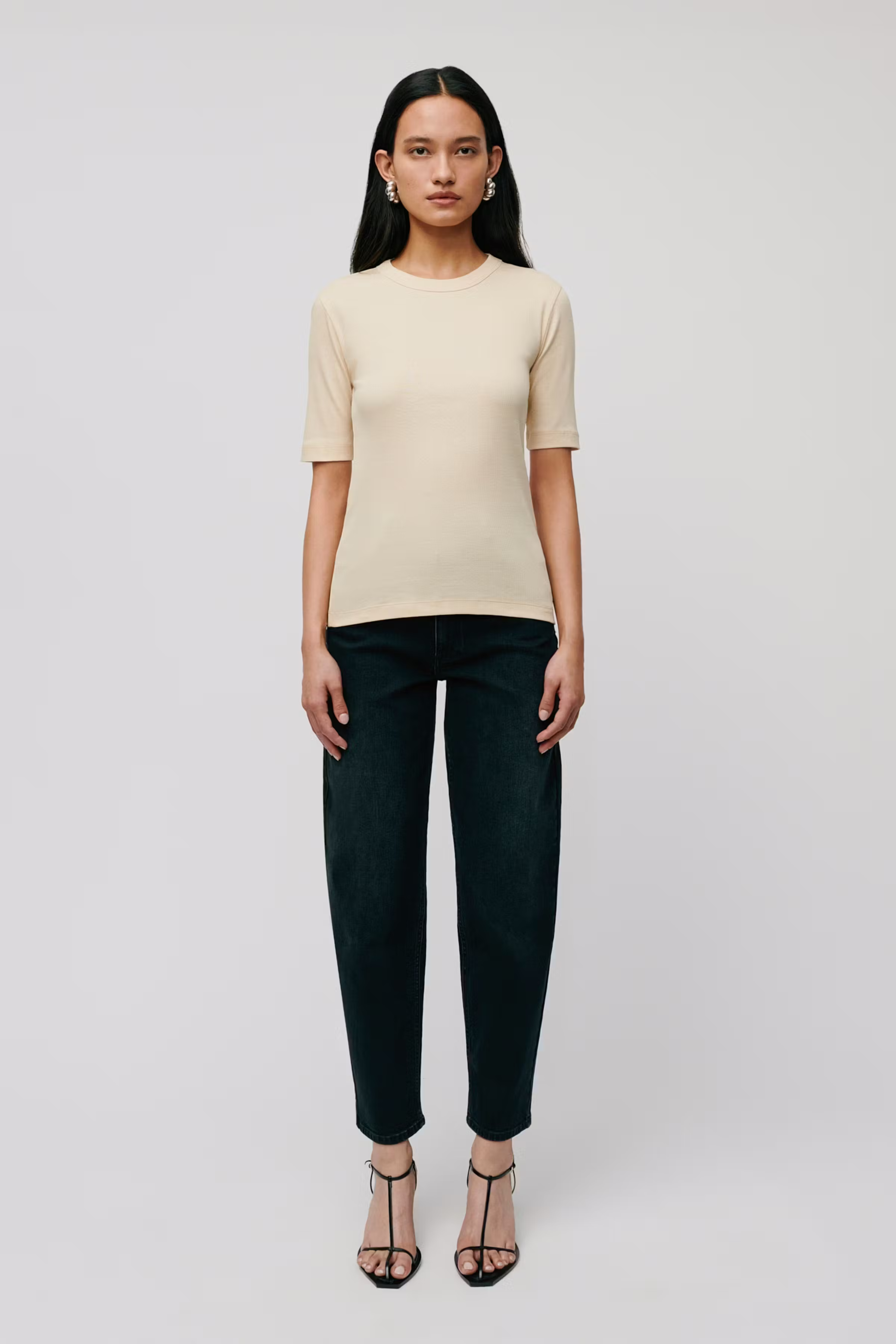 KRISTIN Top LOOKBOOK FRONT 30600546-YE031