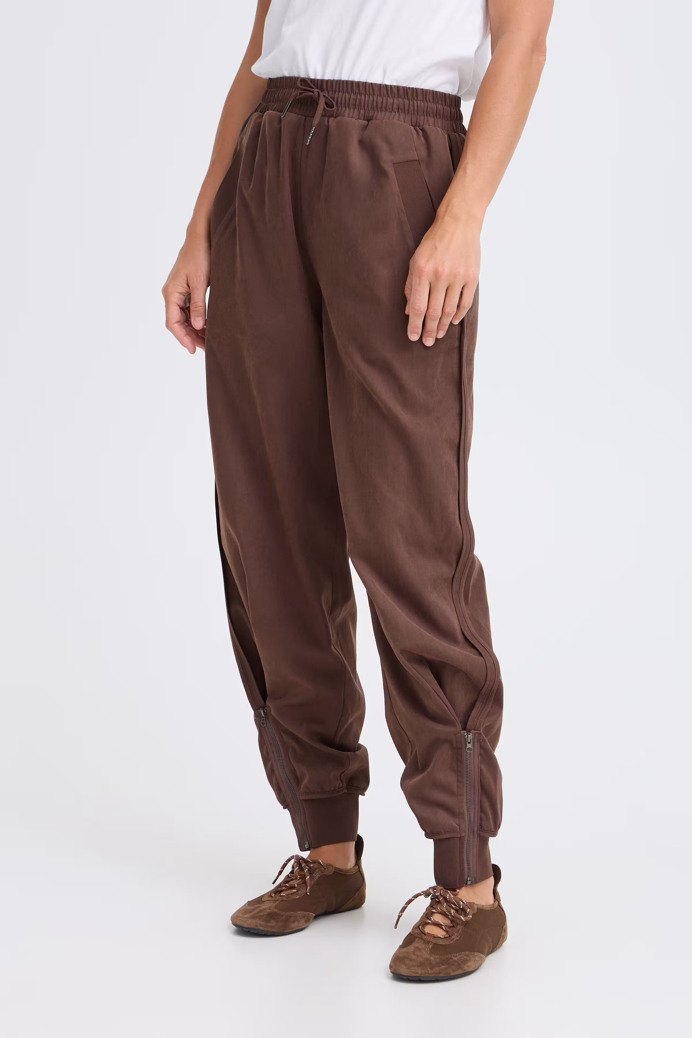 PZFIA Trousers LOOKBOOK FRONT 50210939-190915