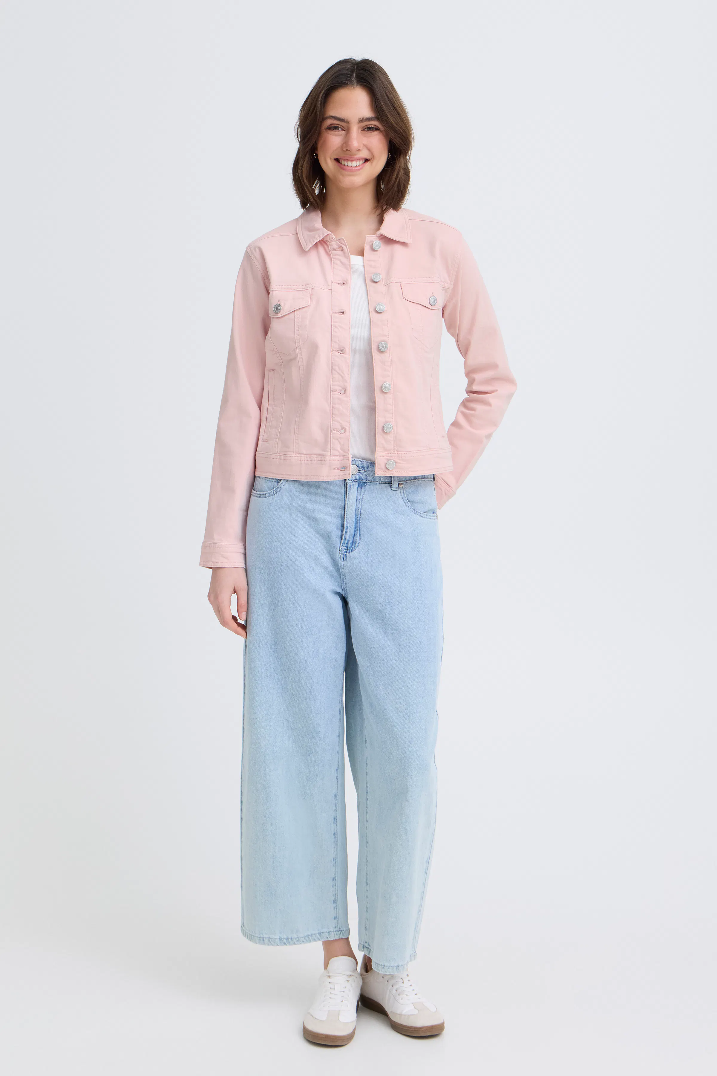 FRVOTWILL Casual jakke LOOKBOOK FRONT 20609189-141905