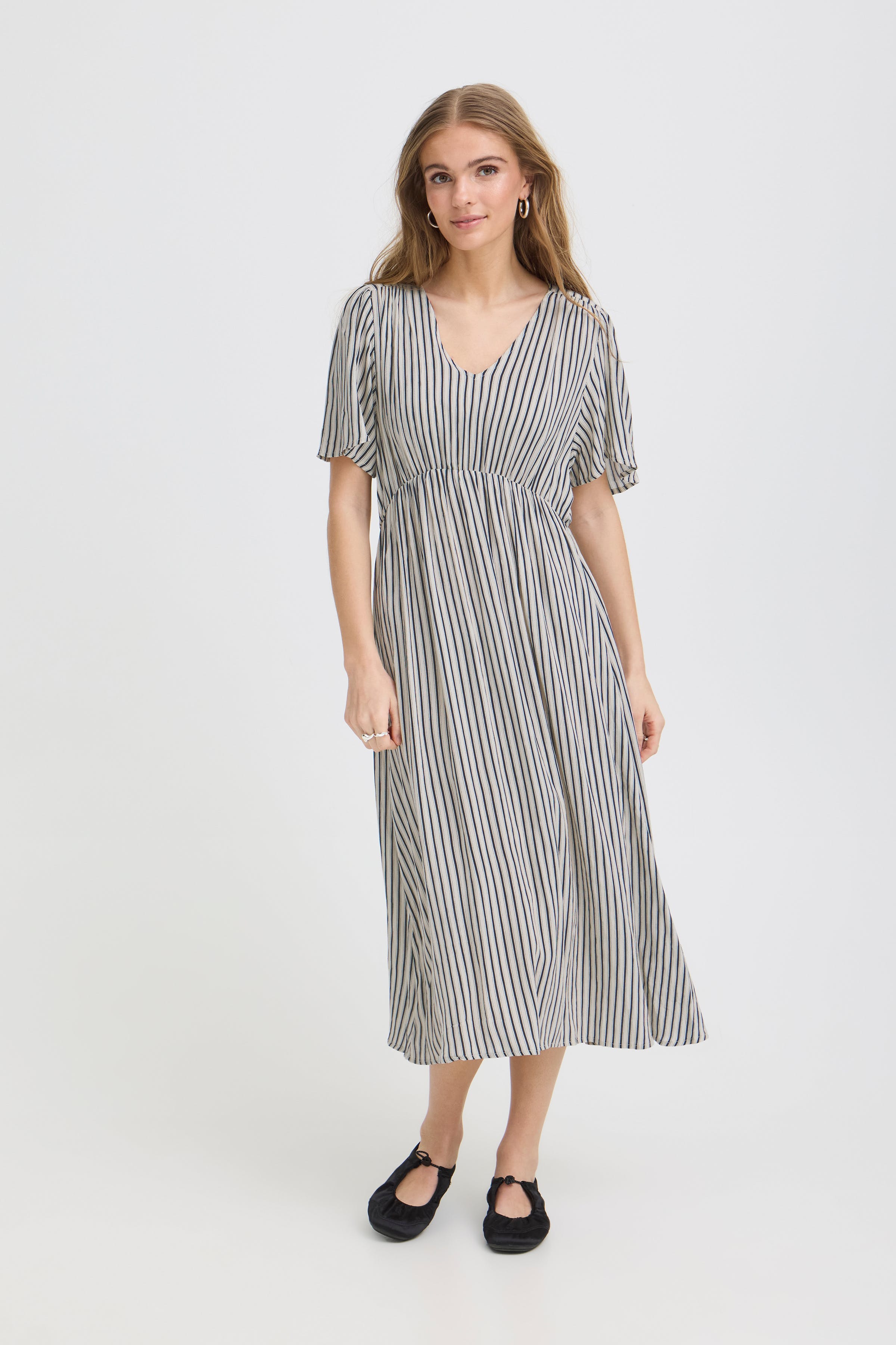 IHMARRAKECH Kjole LOOKBOOK FRONT 20125576-900005548