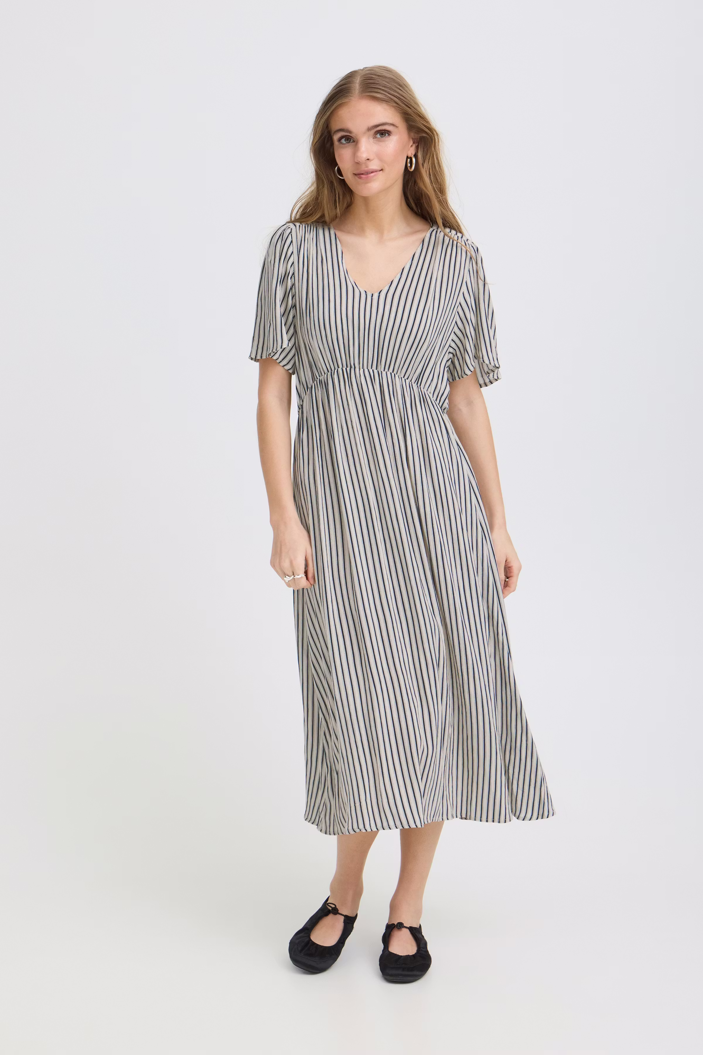 IHMARRAKECH Kjole LOOKBOOK FRONT 20125576-900005548