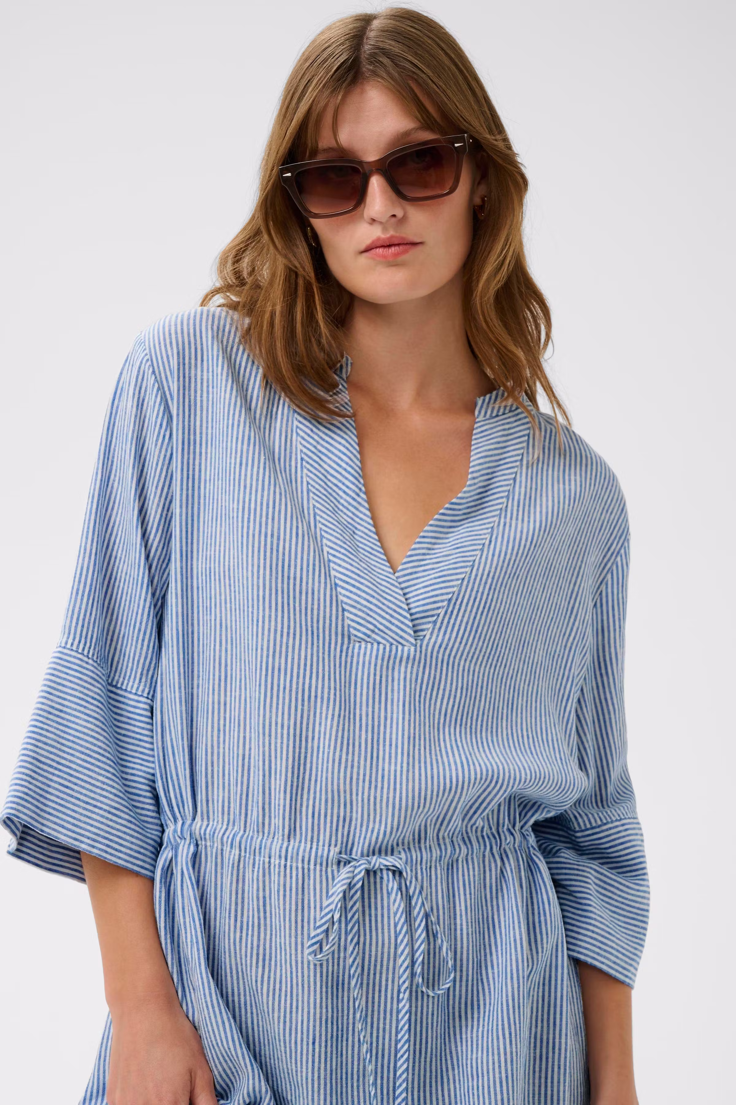 SLAria Kleid LOOKBOOK DETAIL 30409128-304702