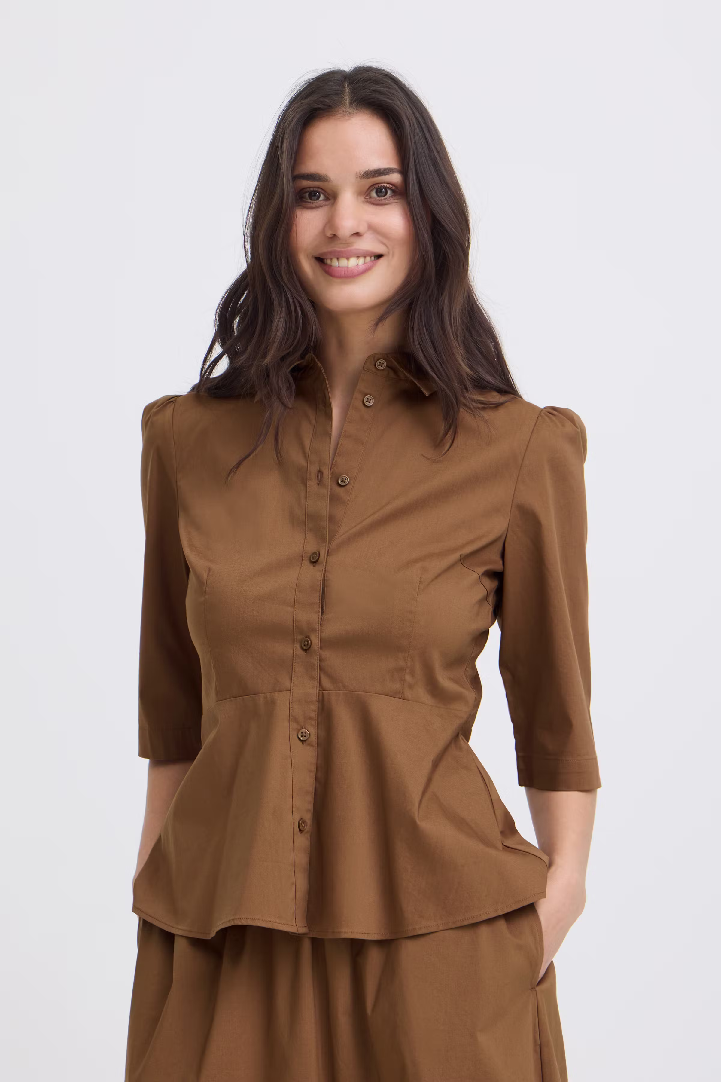 BYISSALI Skjorte LOOKBOOK FRONT 20819372-180928