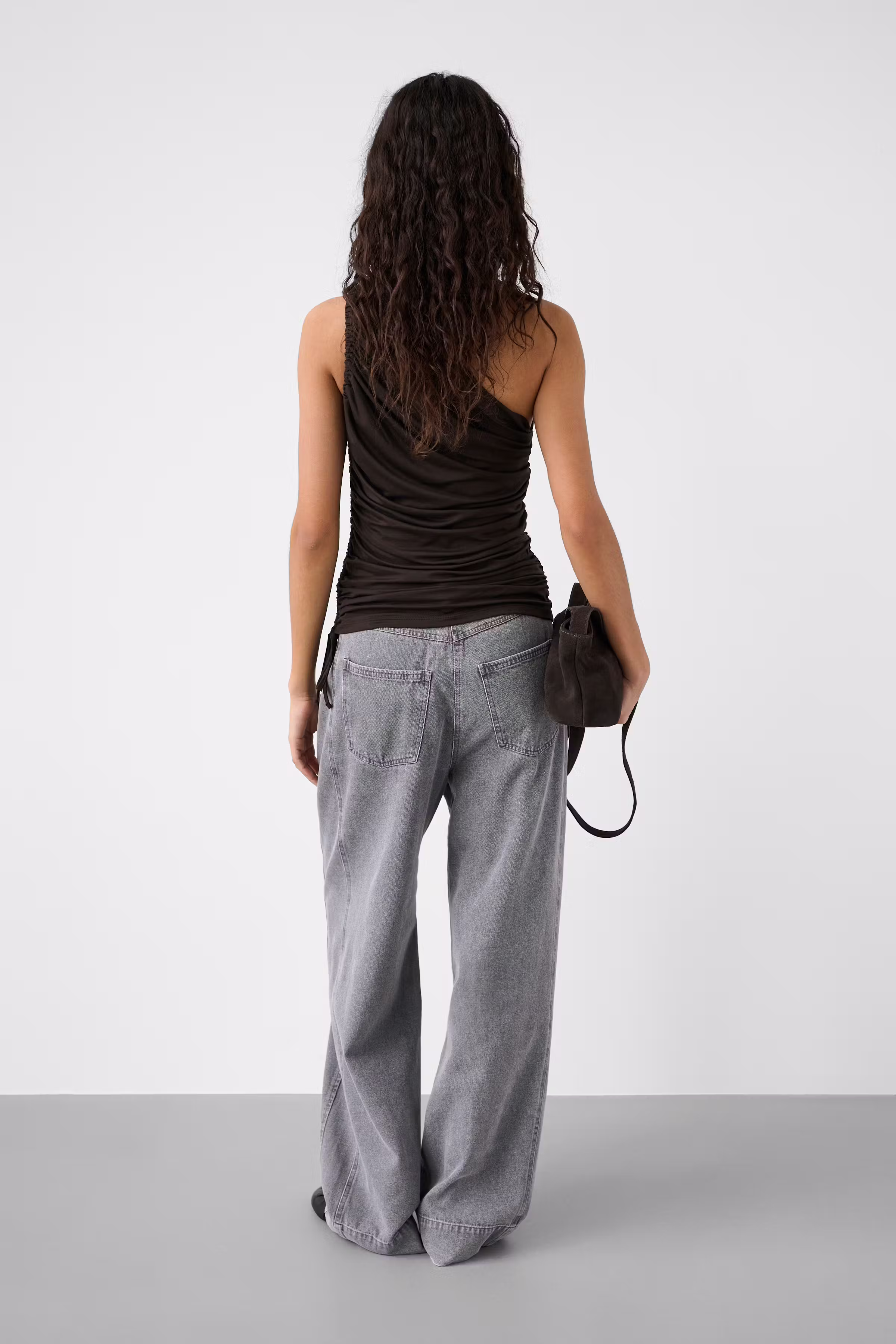 SLHanadi Top LOOKBOOK BACK 30408526-191109