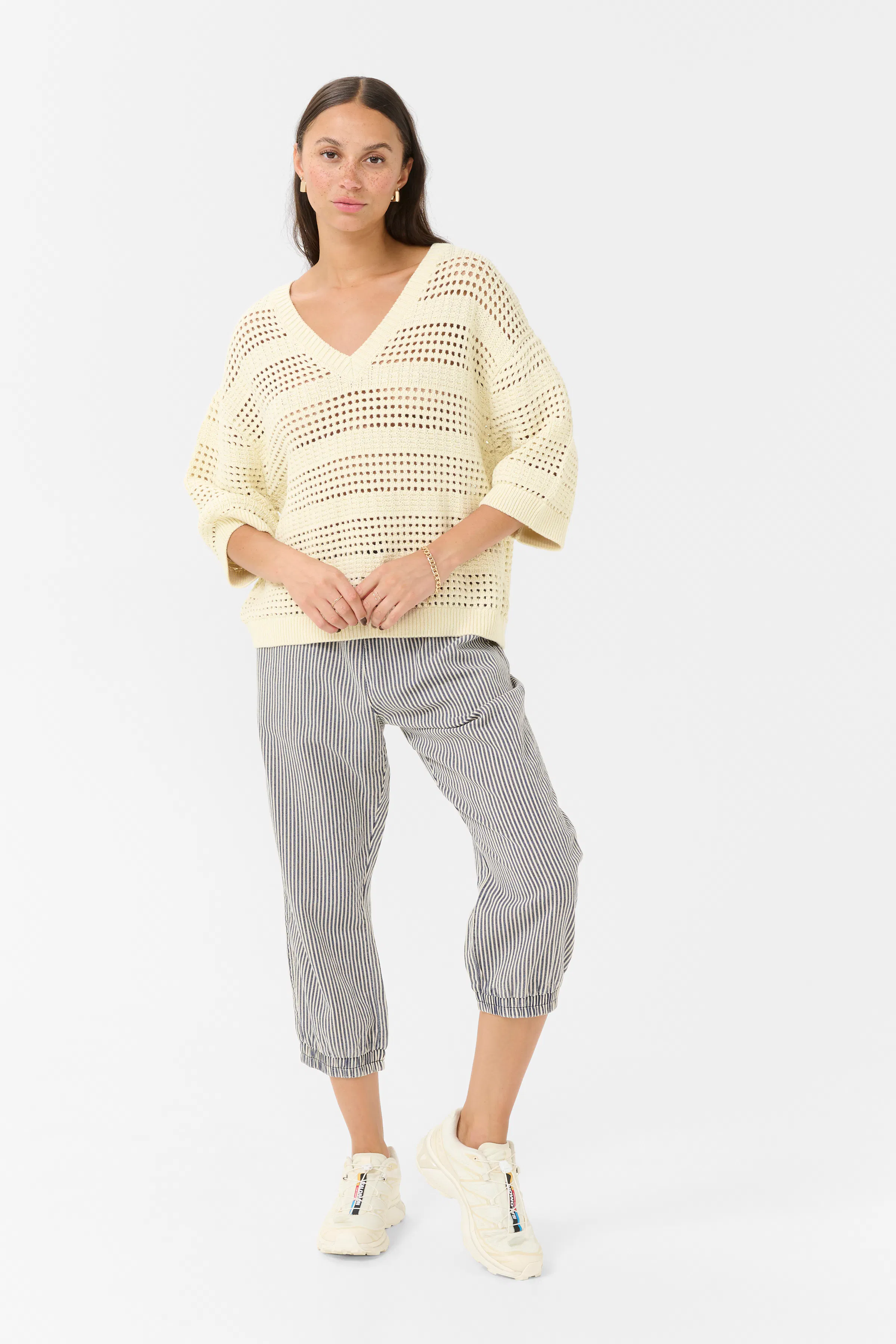 KAteresa Pullover LOOKBOOK FRONT 10509918-125202