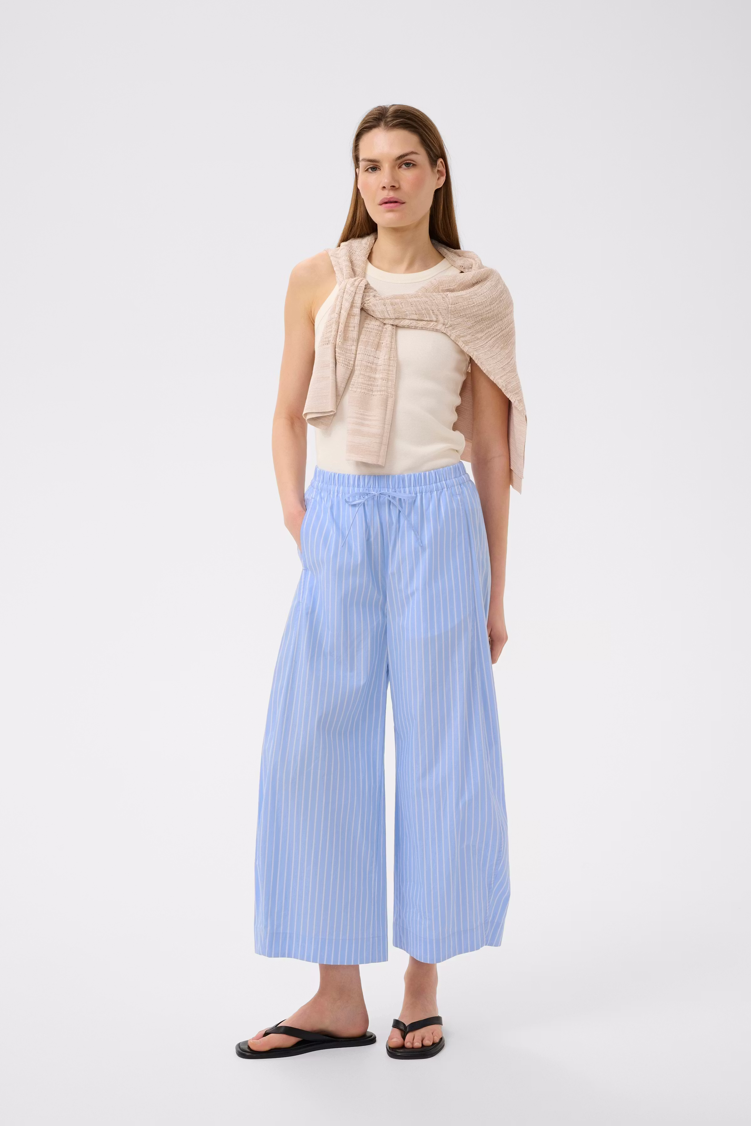 RAELYNNIW Trousers LOOKBOOK FRONT 30112745-900007448