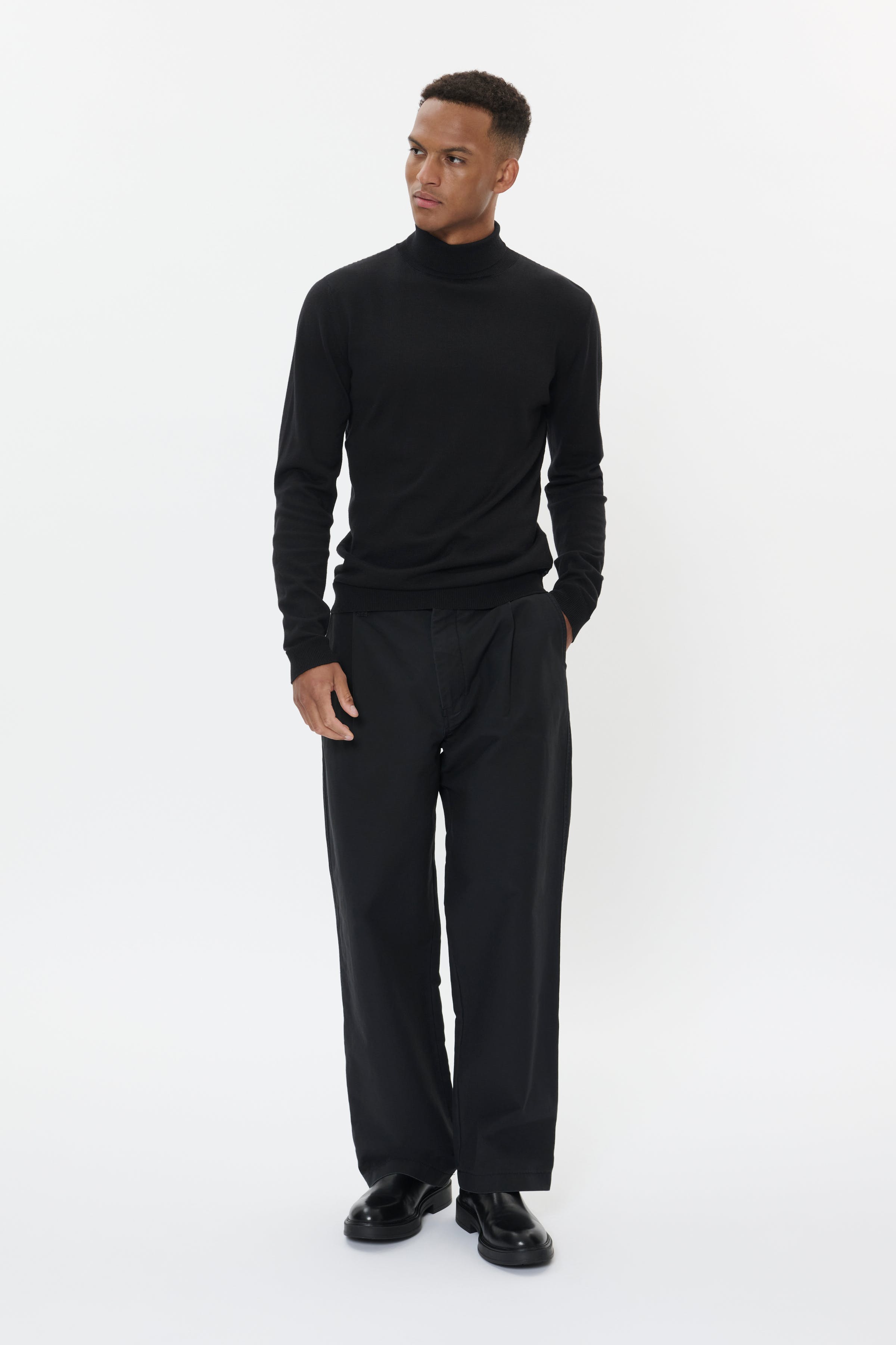 MAparcusman Pullover LOOKBOOK FRONT 30205771-300275