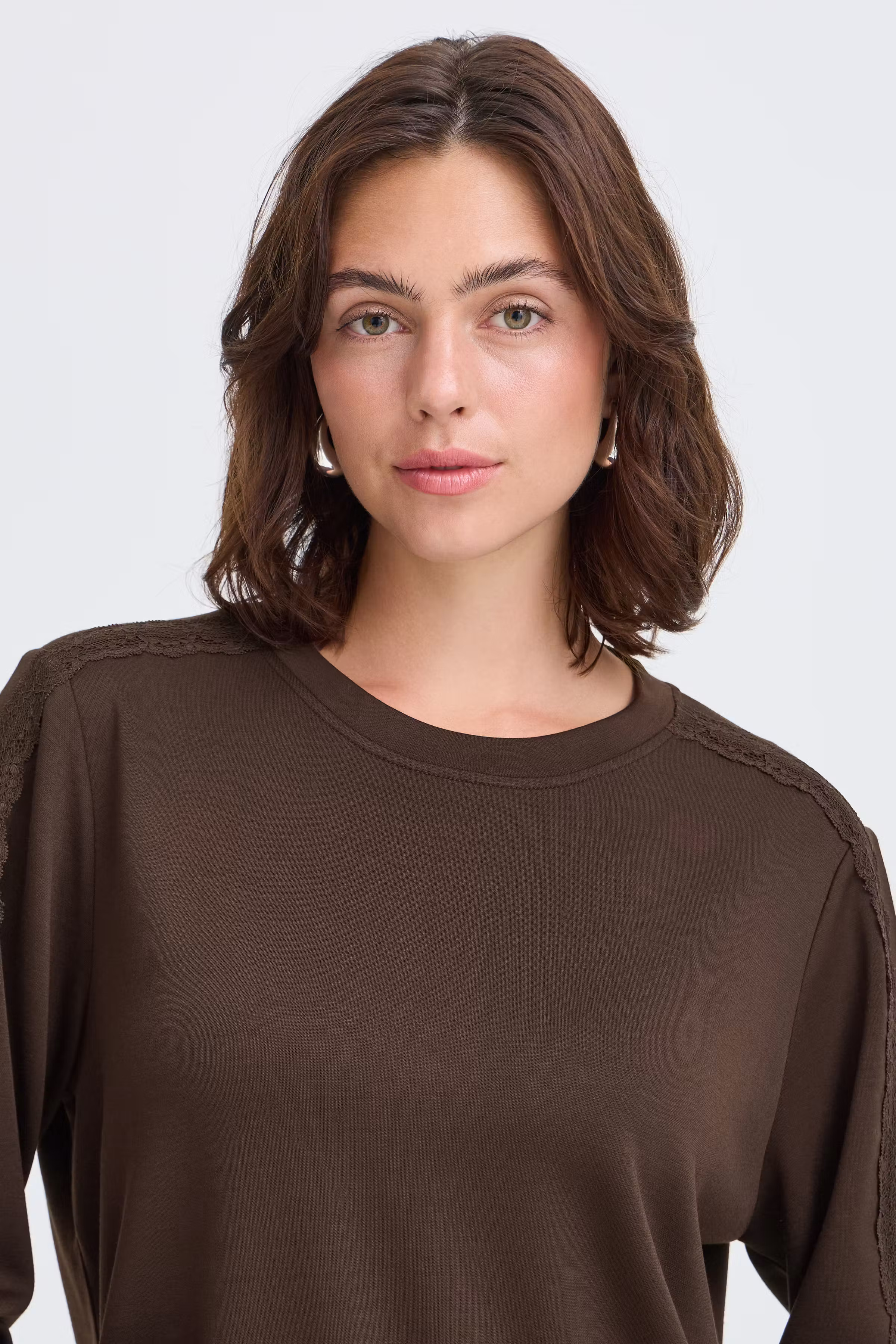 FRAURORA Sweatshirt LOOKBOOK DETAIL 20618542-191106