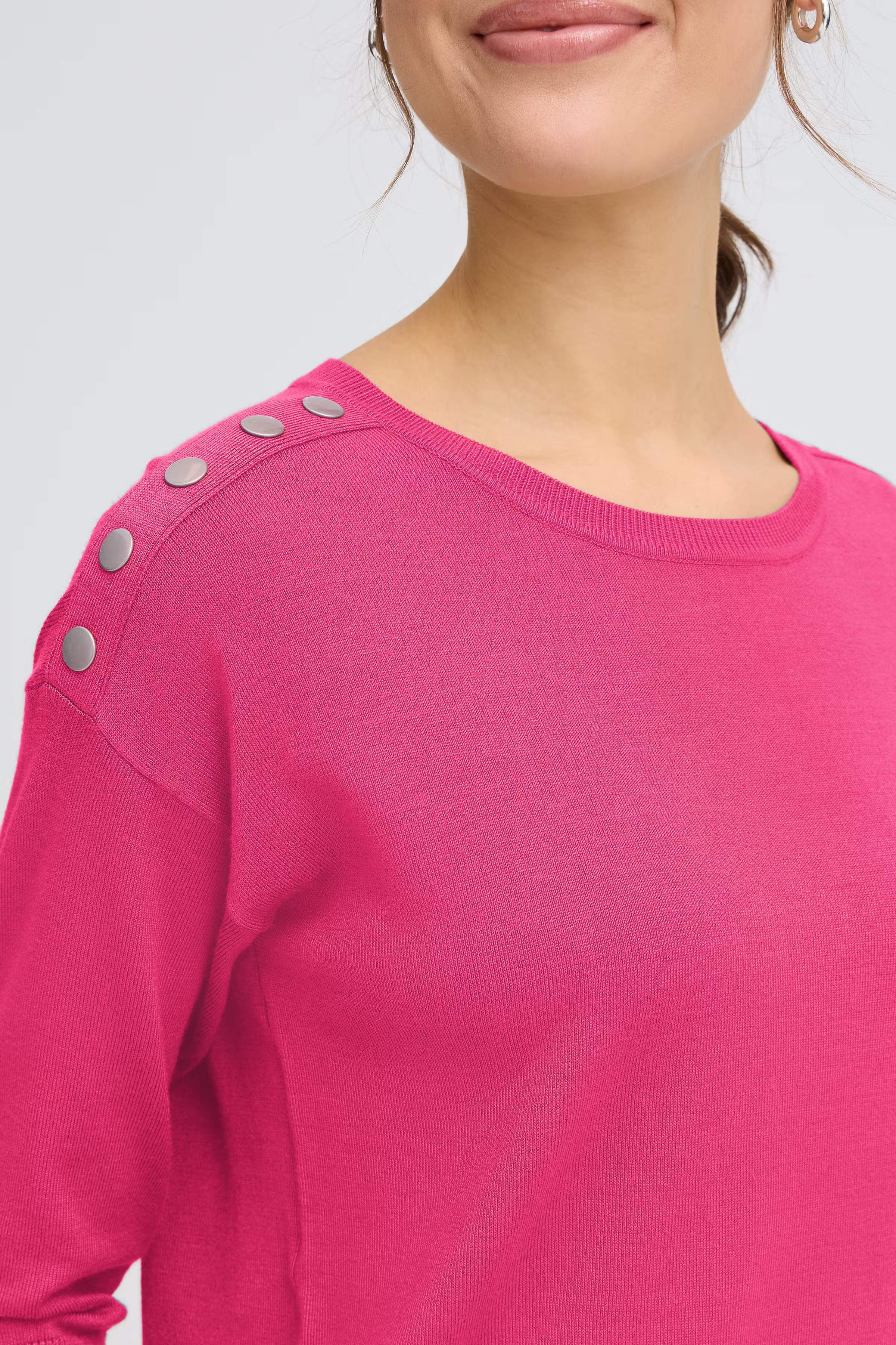 ZUBASIC Pullover LOOKBOOK DETAIL 20607204-182336