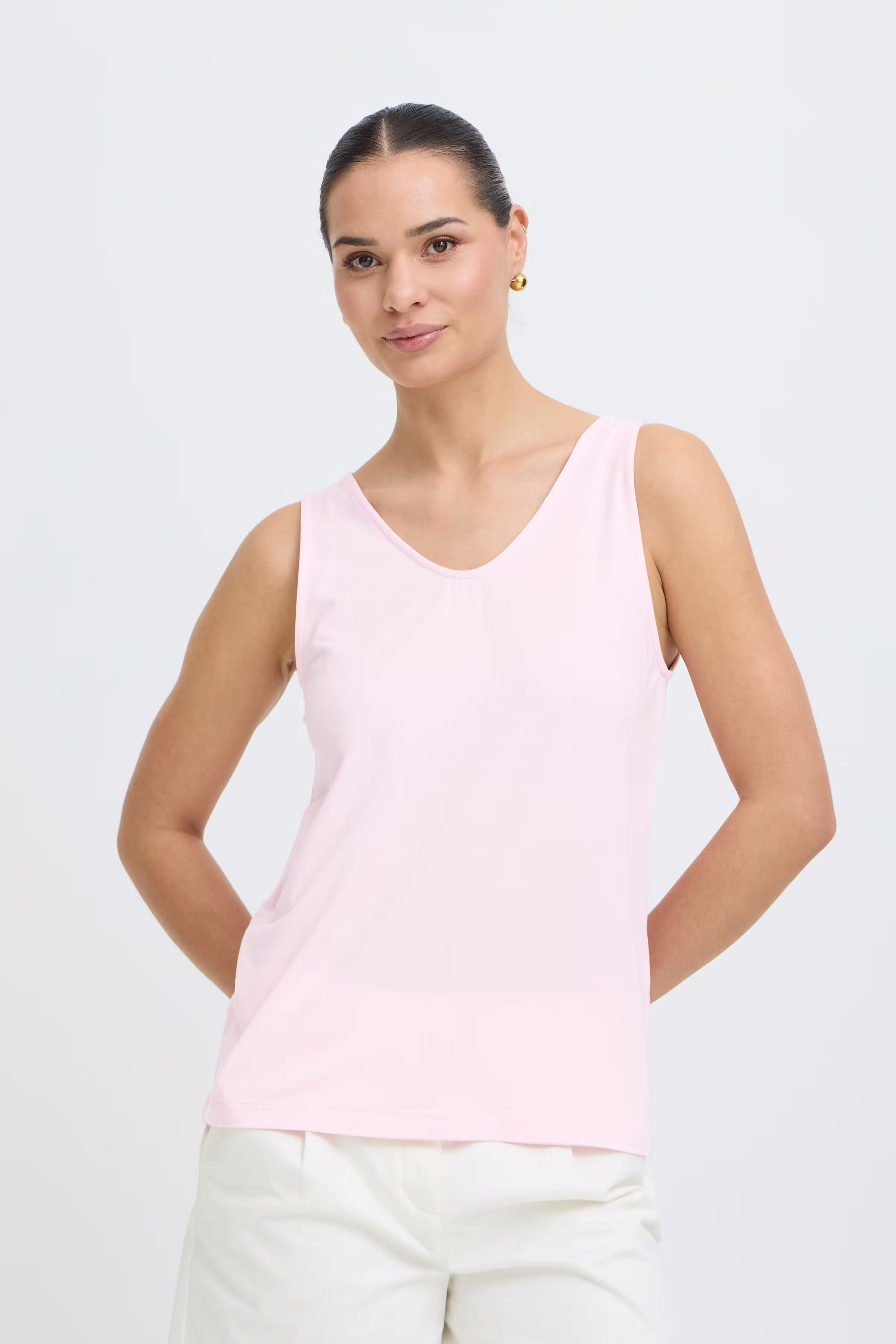 BYREXIMA Top LOOKBOOK FRONT 20806231-132804