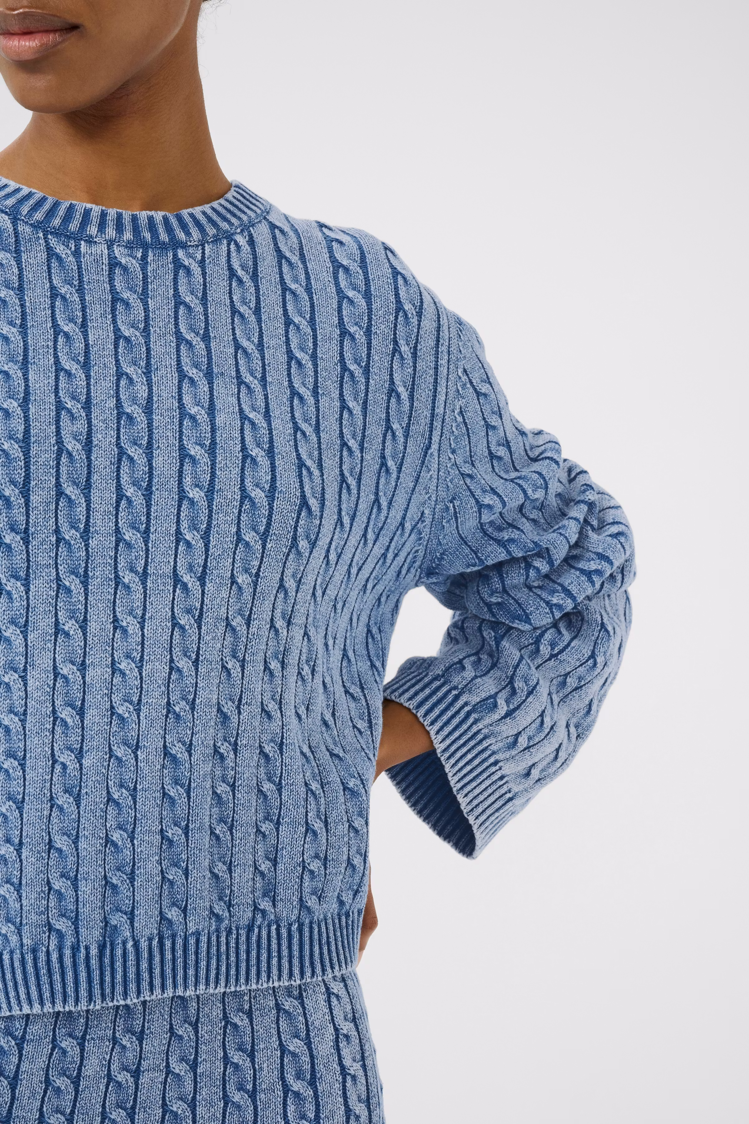 GZwanda Pullover LOOKBOOK DETAIL 10909975-107525