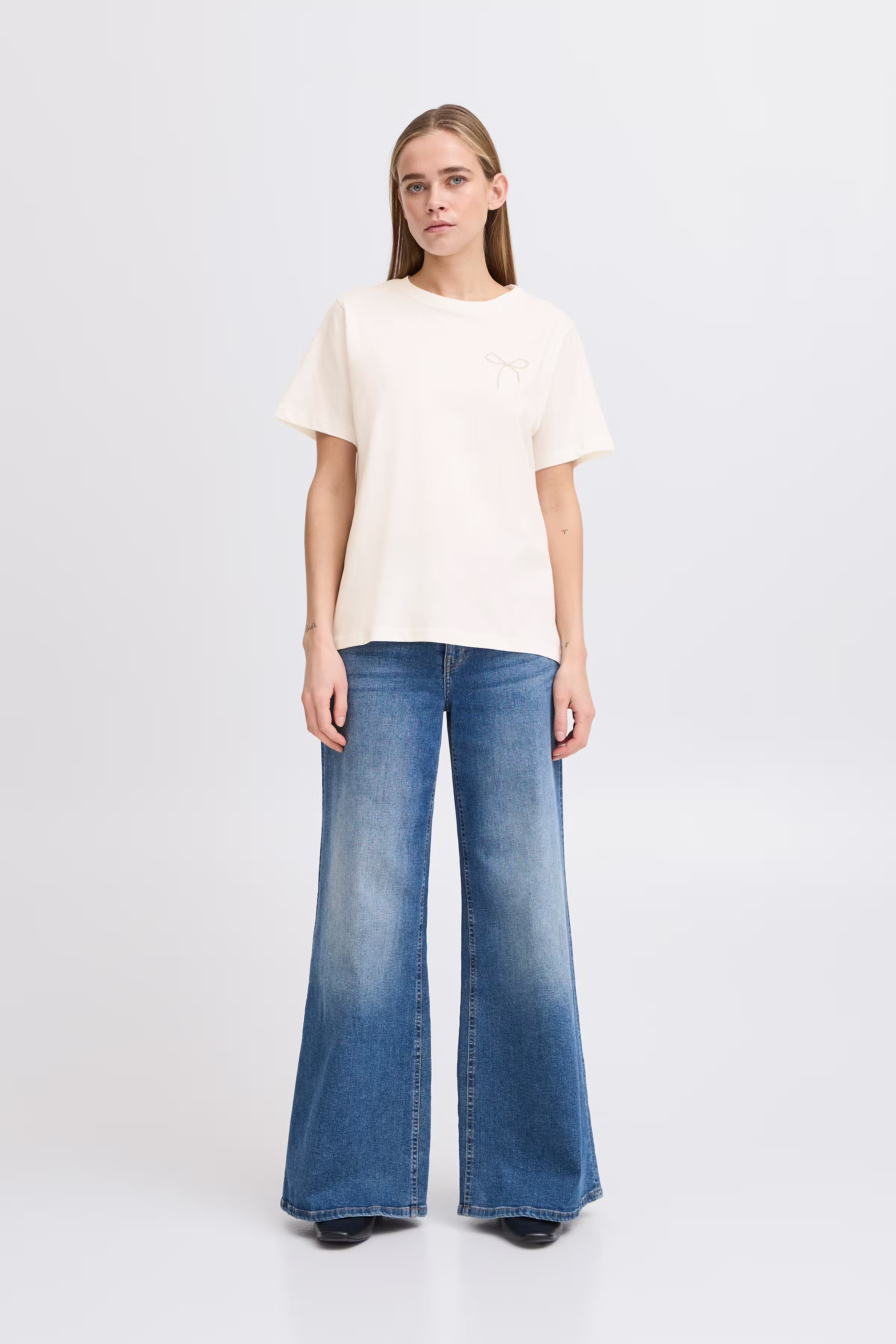 IHNYNNA T-shirt LOOKBOOK FRONT 20122549-114201