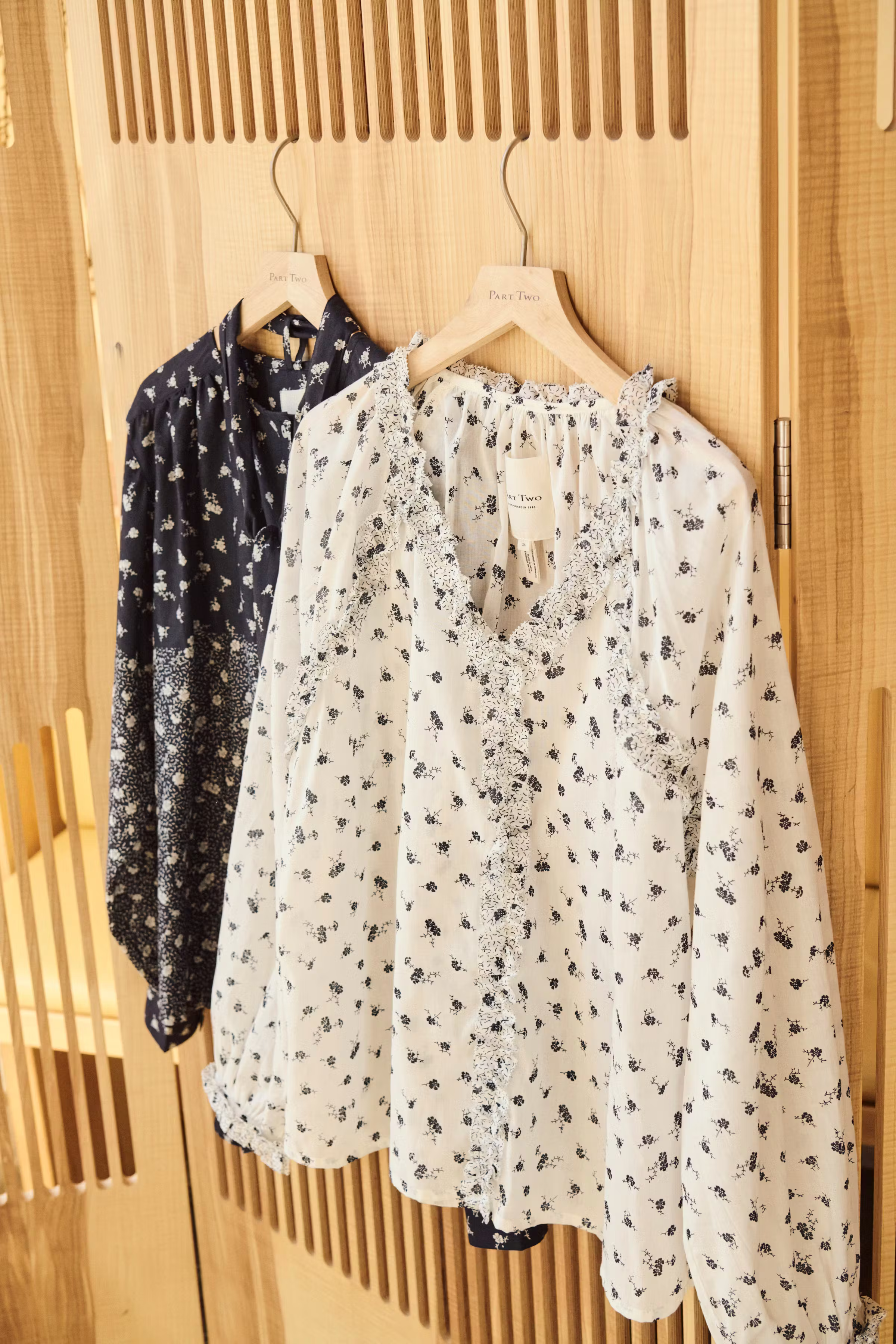 ZadiePW Blus LOCATION NONE 30310283-304545