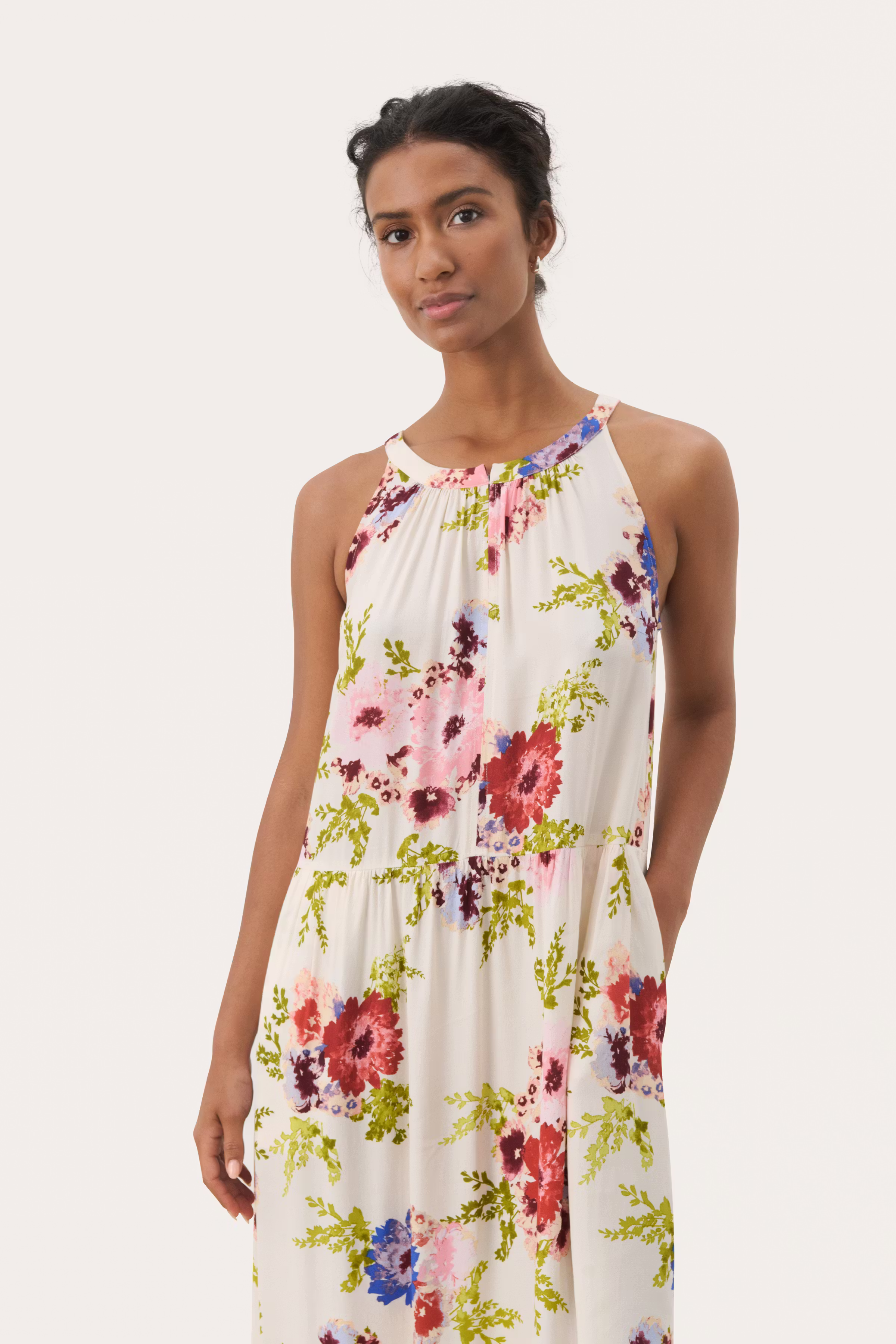 TheonaPW Dress LOOKBOOK FRONT 30309914-303962