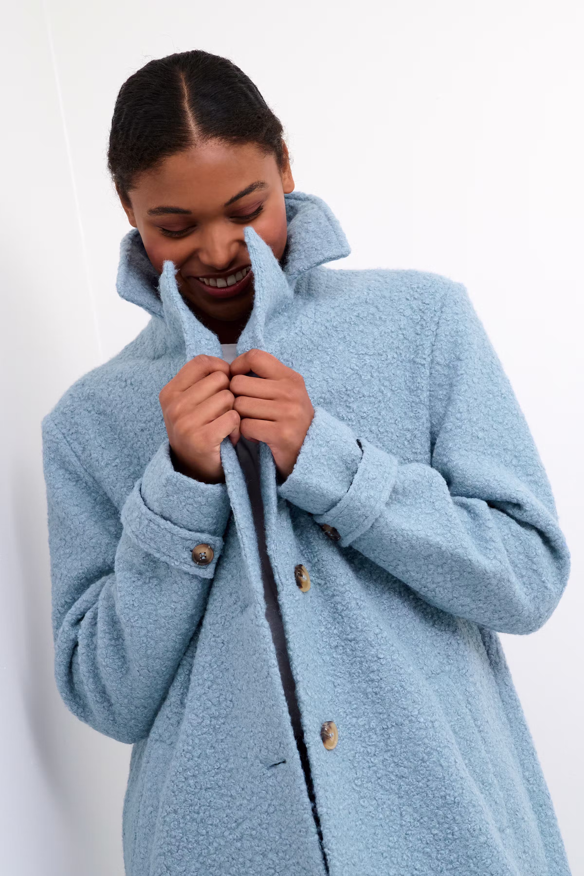 KAanne Coat LOOKBOOK DETAIL 10506924-174021