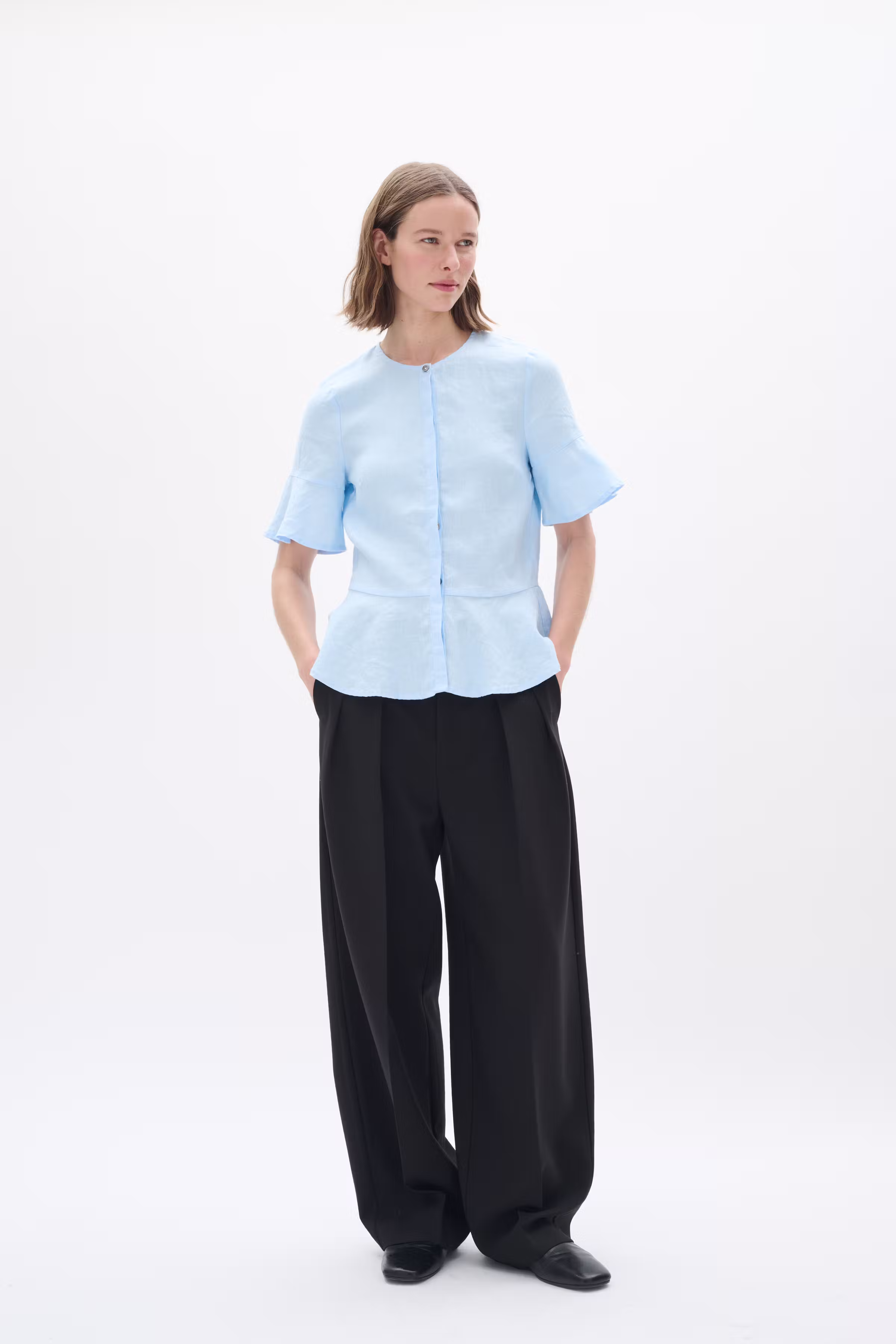 RigittaIW Linen Shirt LOOKBOOK FRONT 30110343-154031