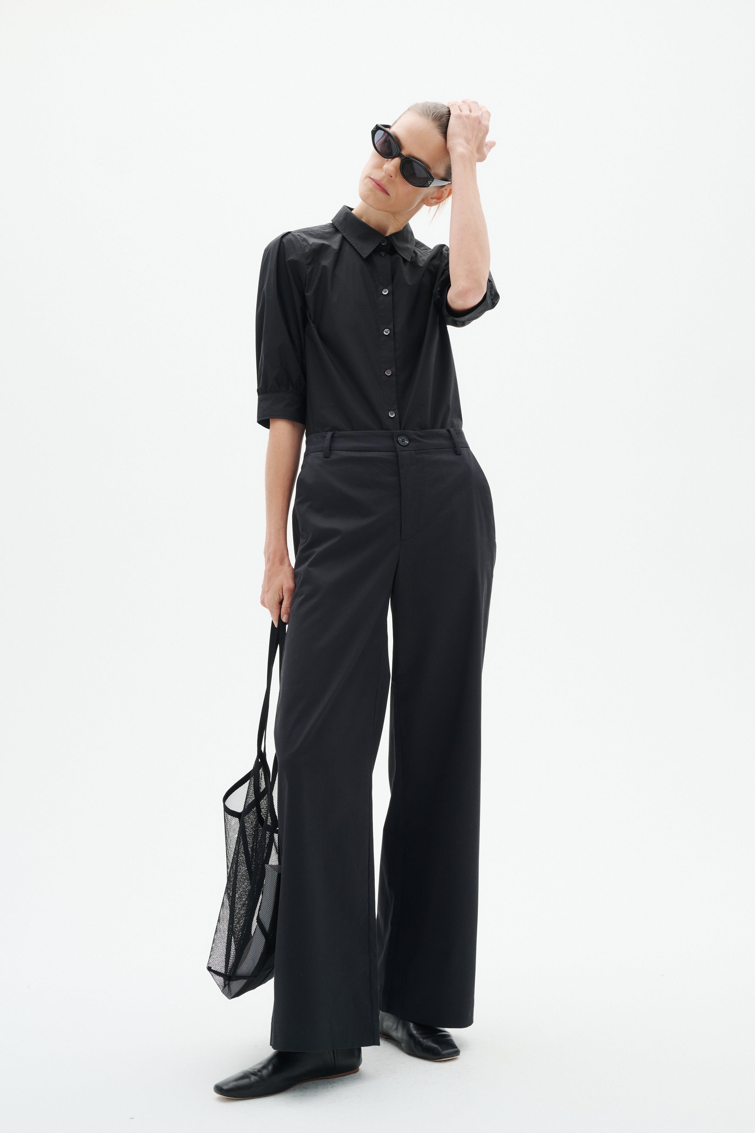 ELVIA Trousers LOCATION NONE 30112528-194008