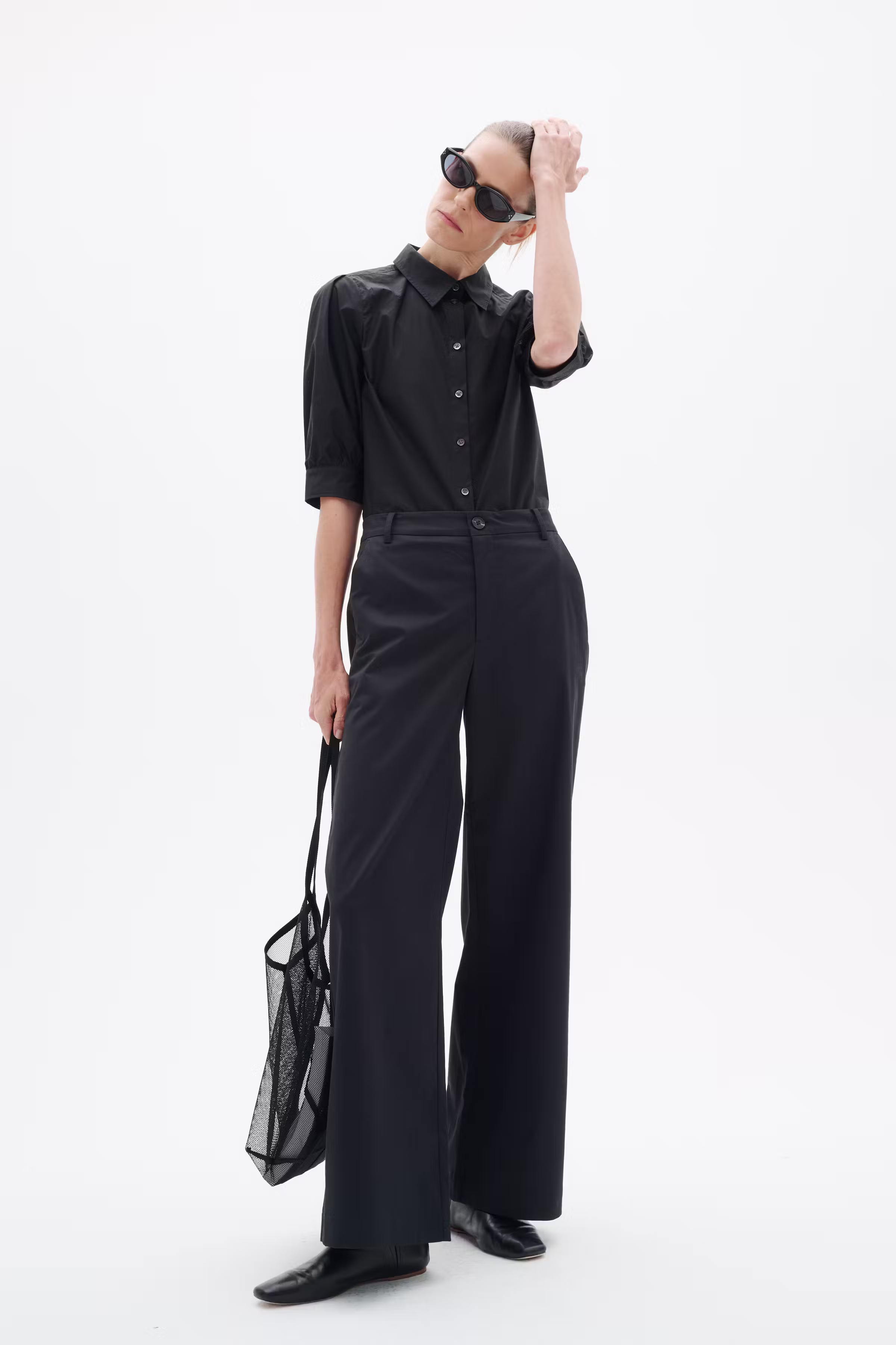 ELVIA Trousers LOCATION NONE 30112528-194008