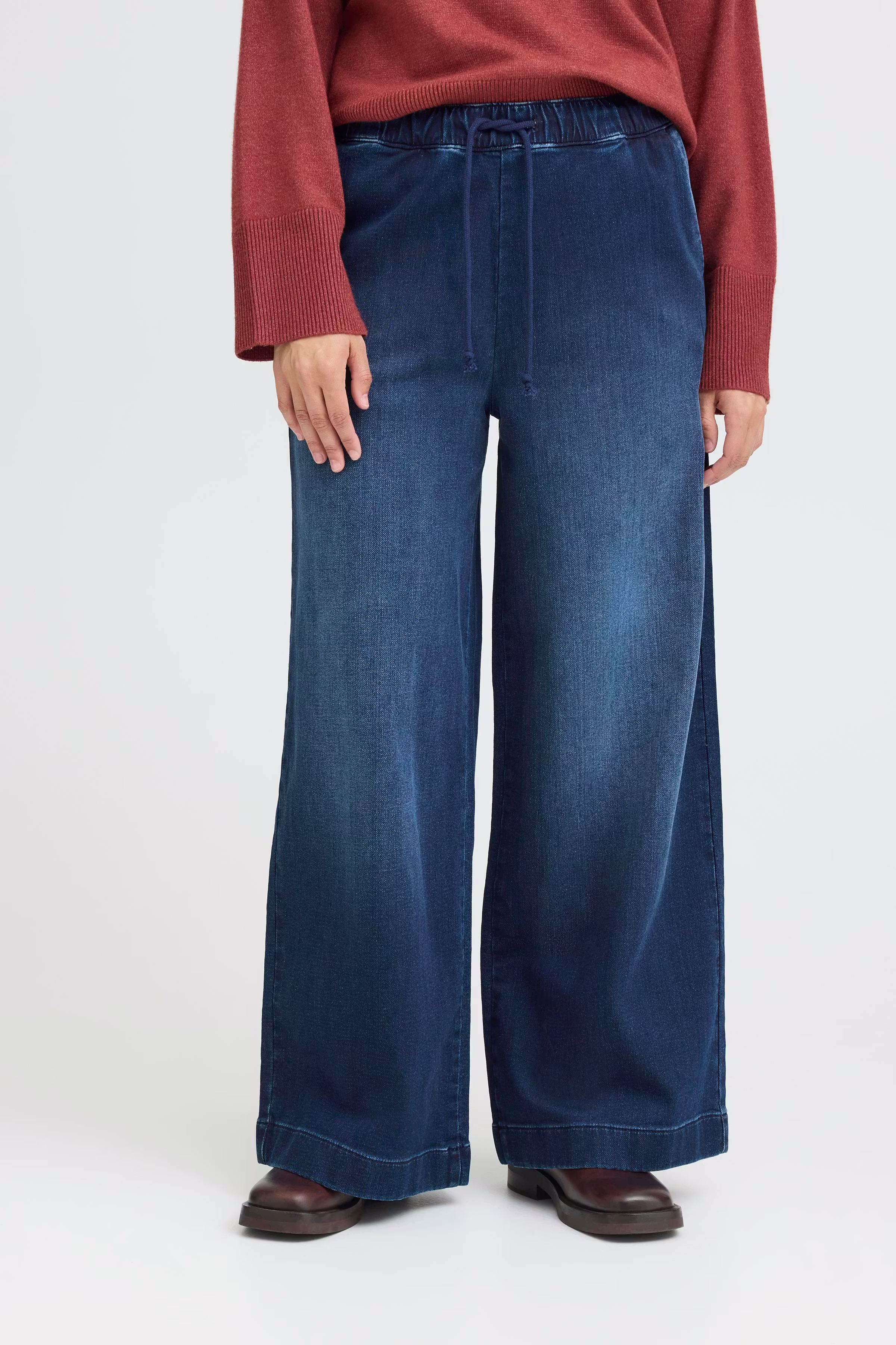 PZRAVEN High Waist Bukser LOOKBOOK FRONT 50209118-200002