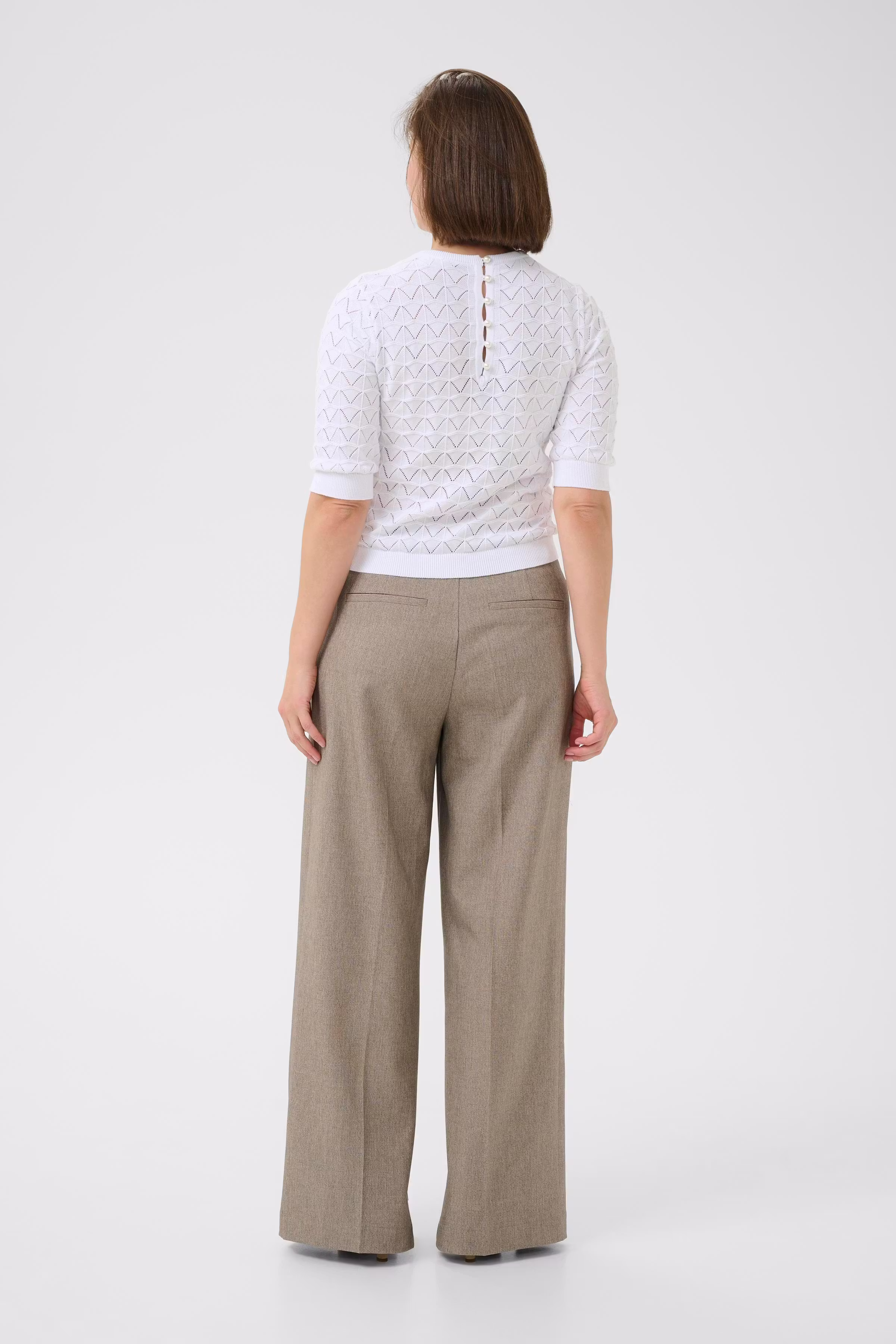 KAkarla Pullover LOOKBOOK BACK 10509599-110602