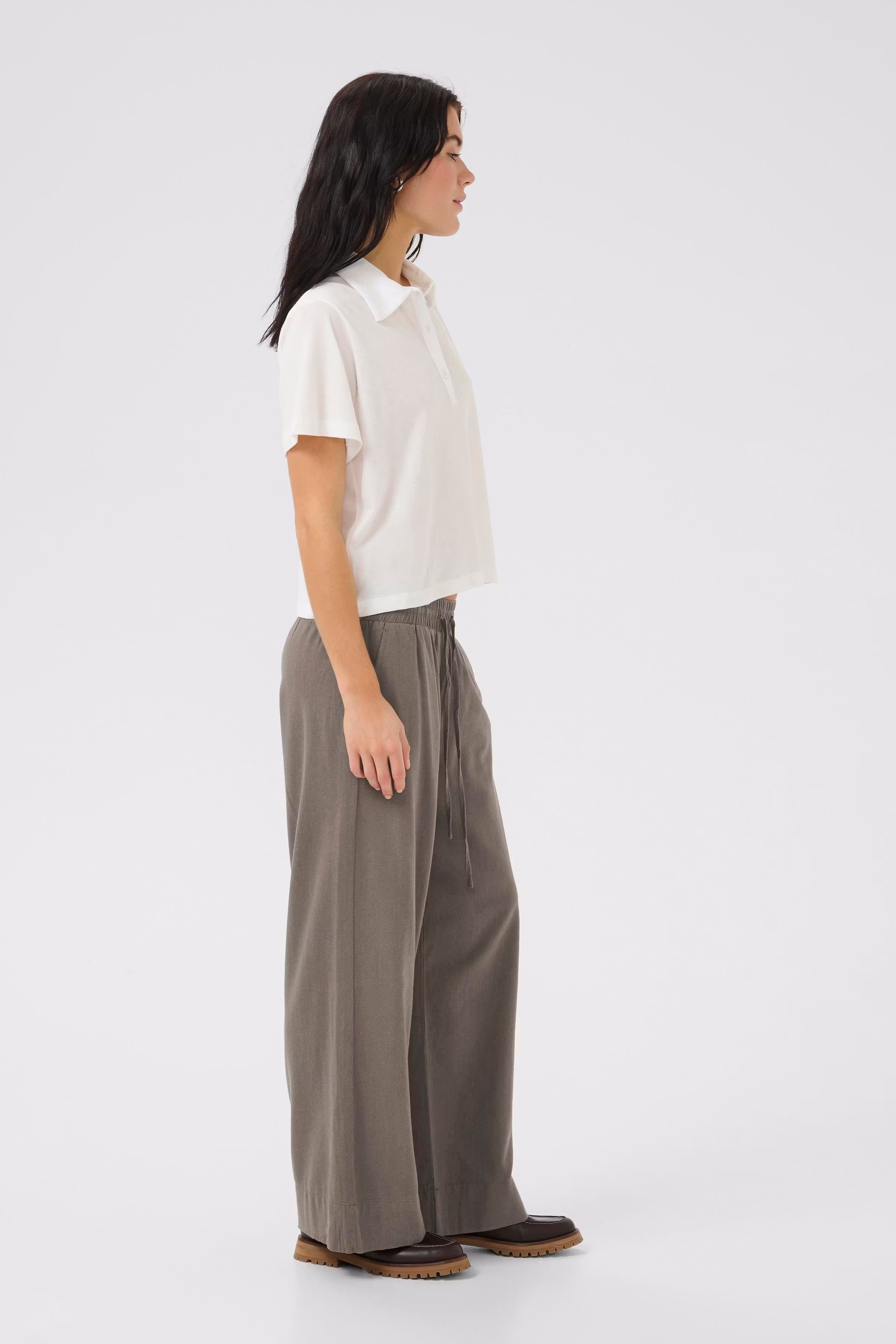 DiasMW Linen Trousers LOOKBOOK FRONT 10704701-181112