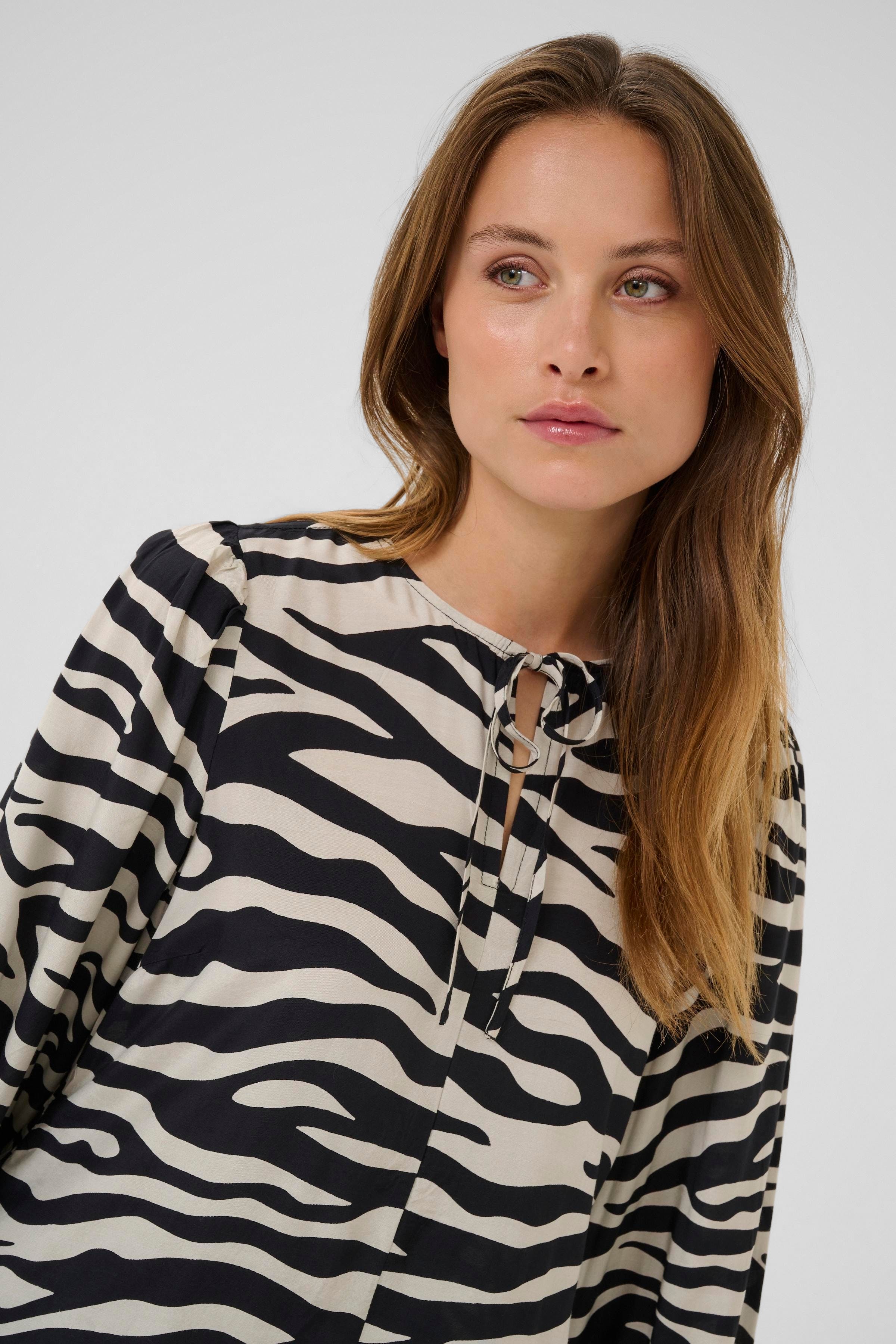 KApedra Jurk LOOKBOOK DETAIL 10509618-107295