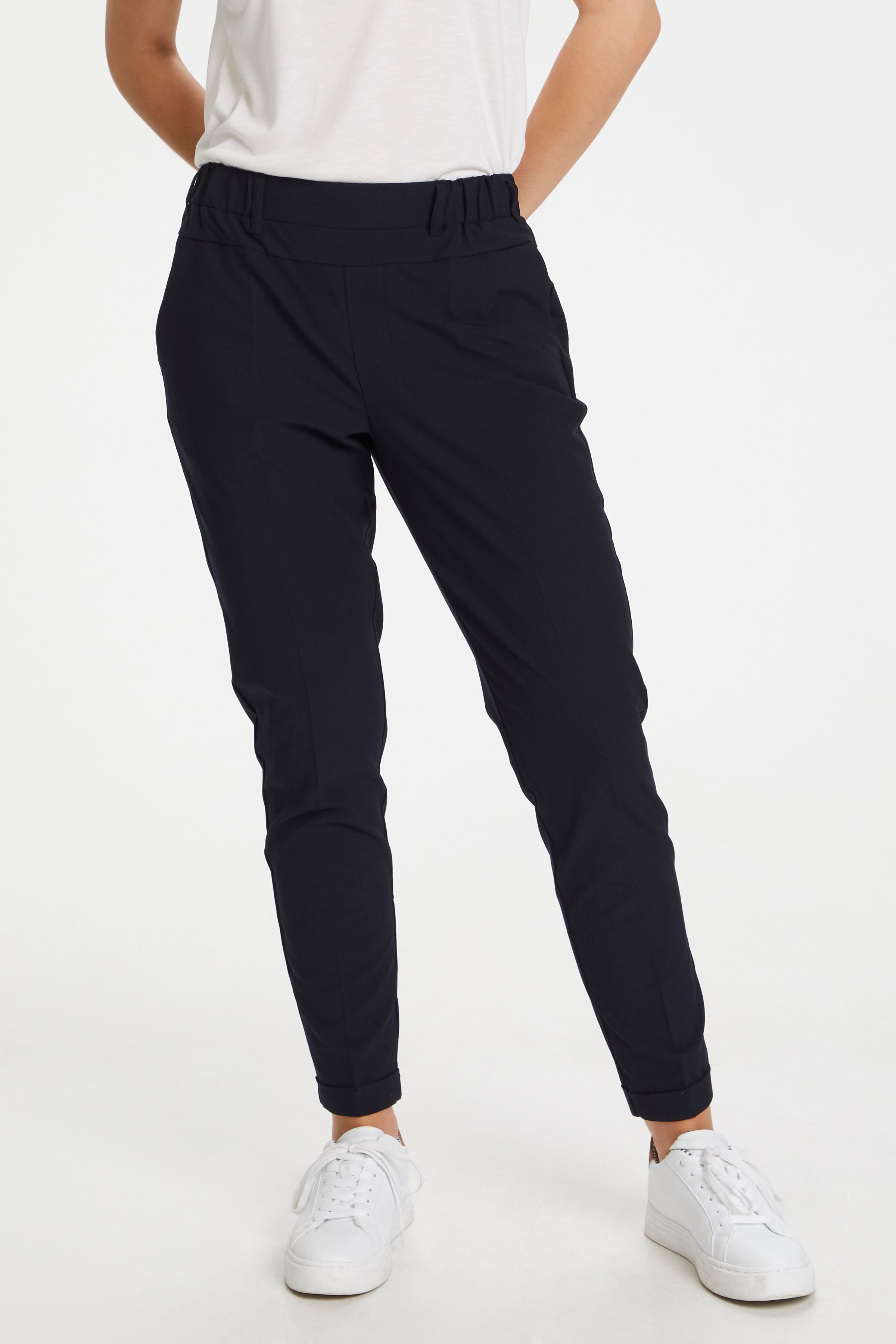 Nanci Bukser LOOKBOOK FRONT 10502469-52737