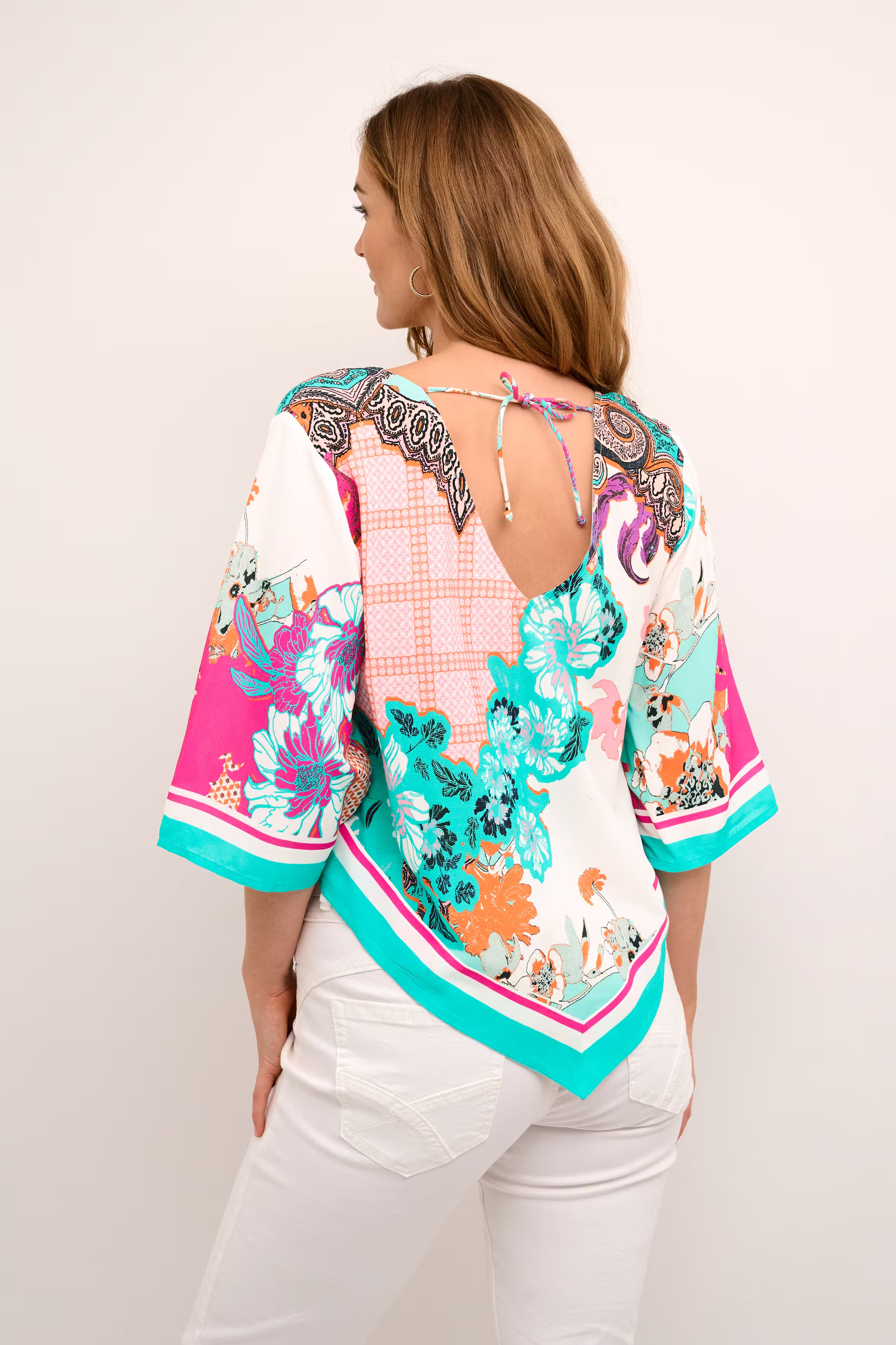 CRScarf Blus LOOKBOOK BACK 10612480-105811