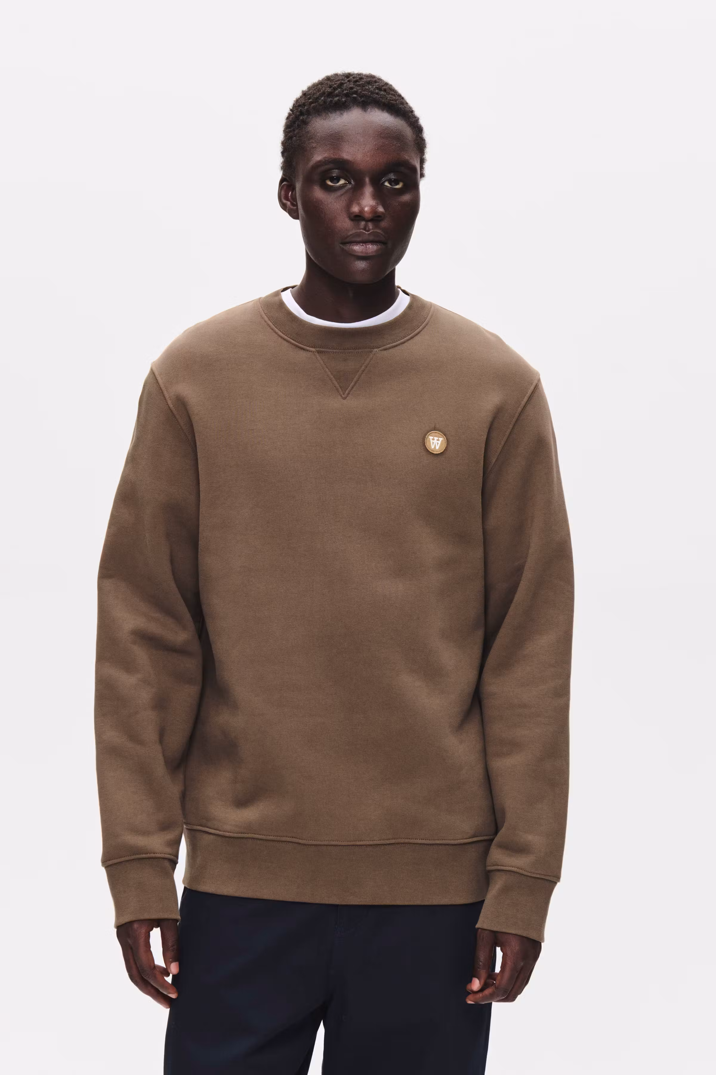 WWTye Sweatshirt LOOKBOOK FRONT 30251378-190815