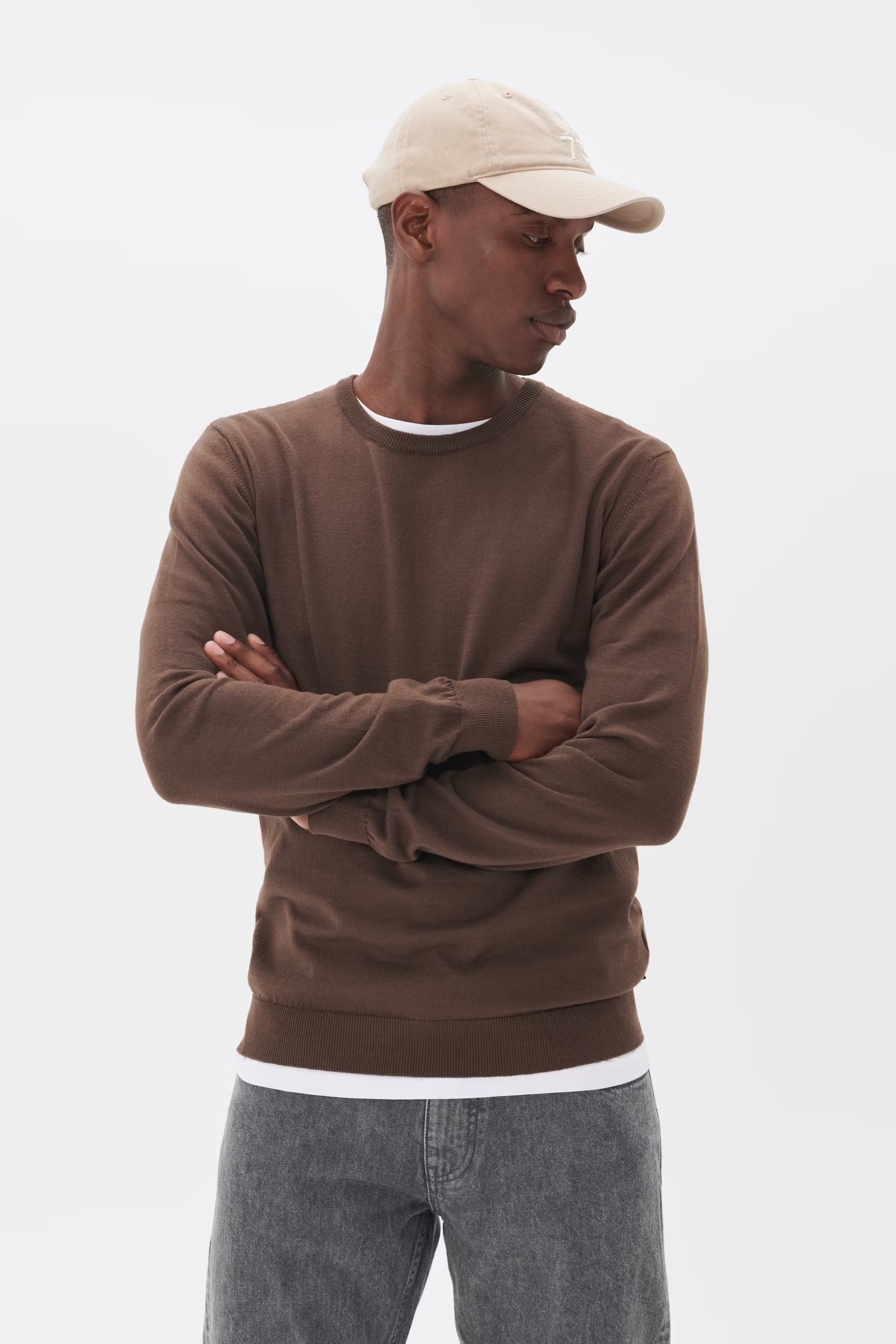 MAJones Pullover LOOKBOOK FRONT 30206425-190812