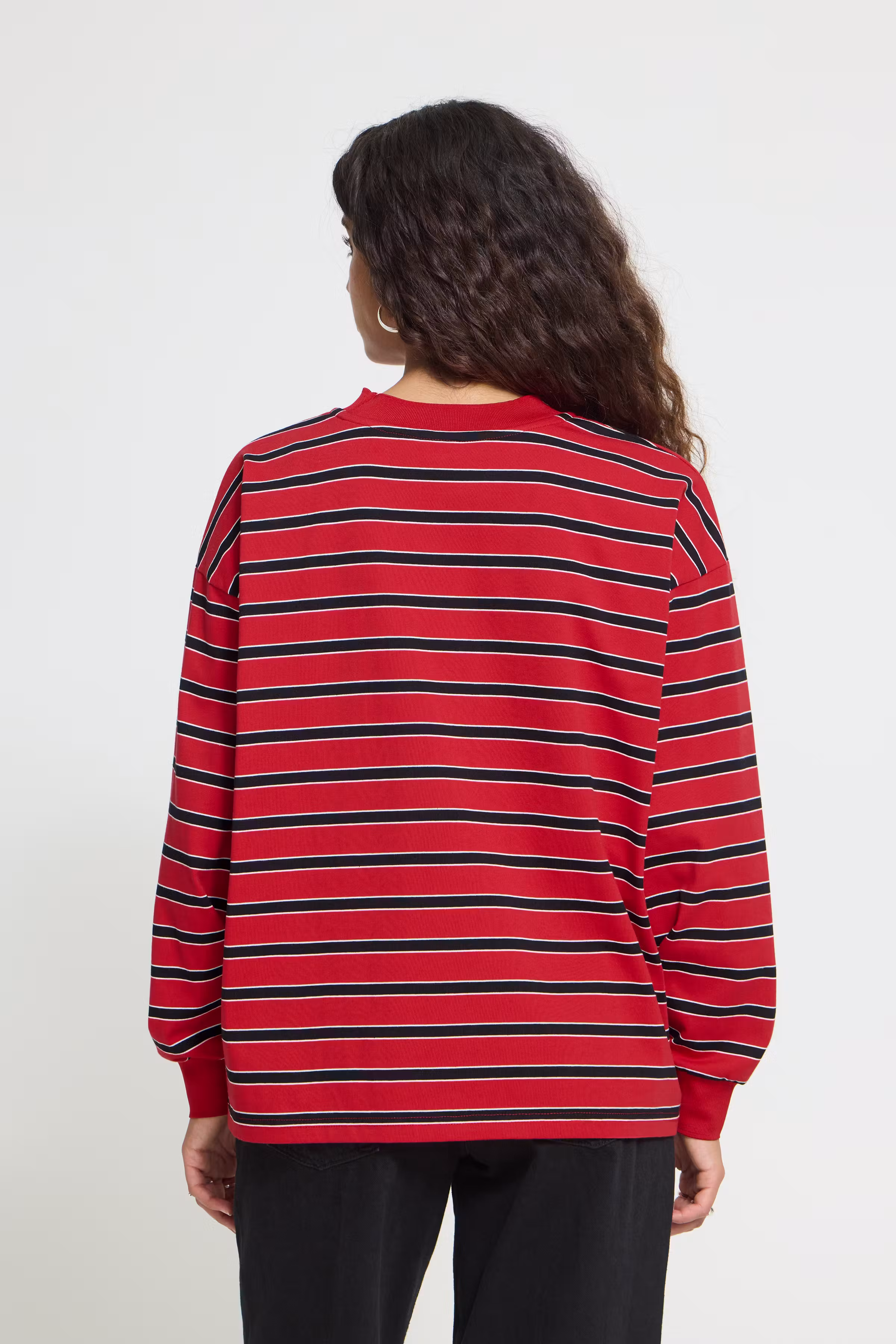 IHXLABELLA T-shirt LOOKBOOK BACK 20128519-181564