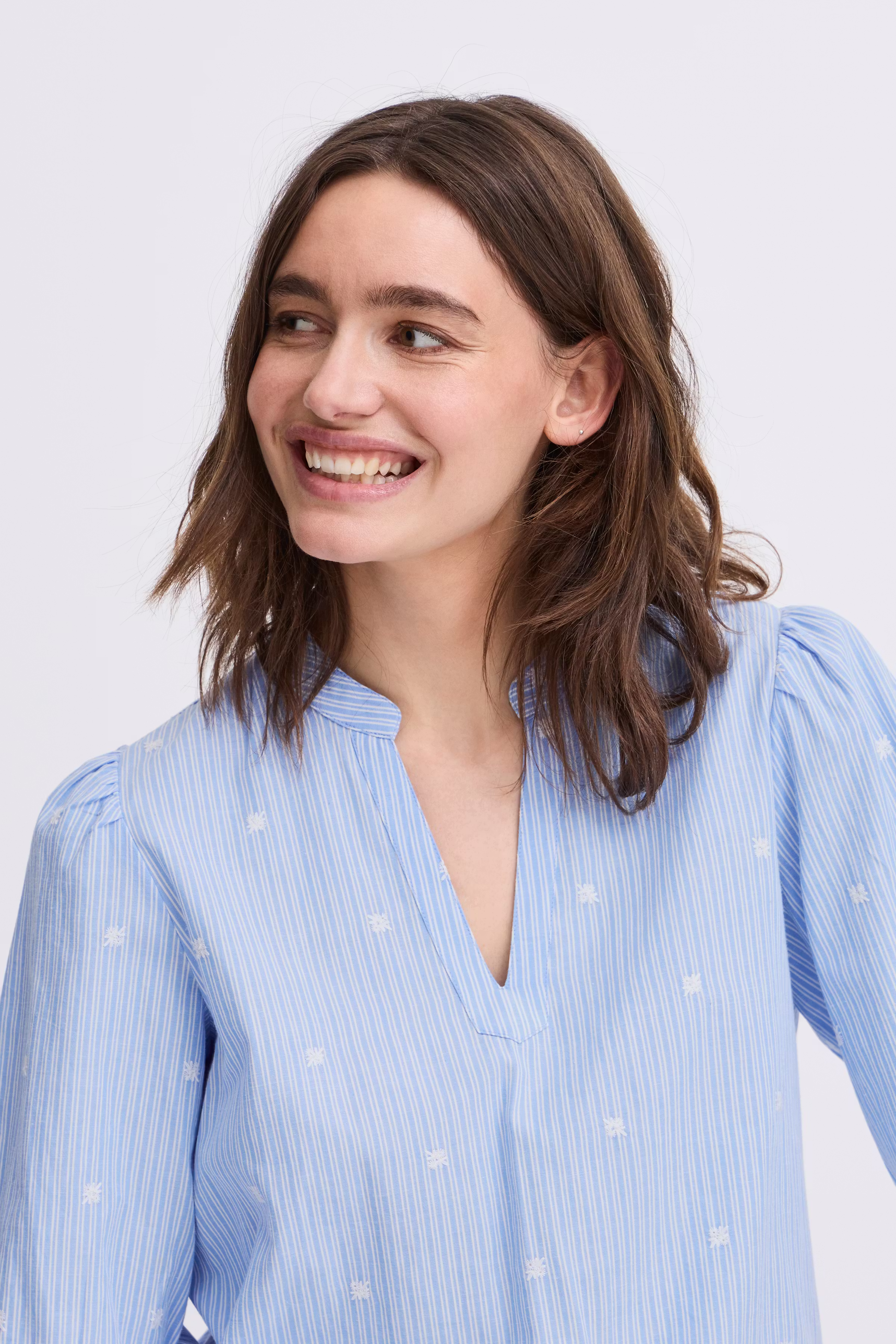 BYISANI Blouse LOOKBOOK DETAIL 20816722-203287