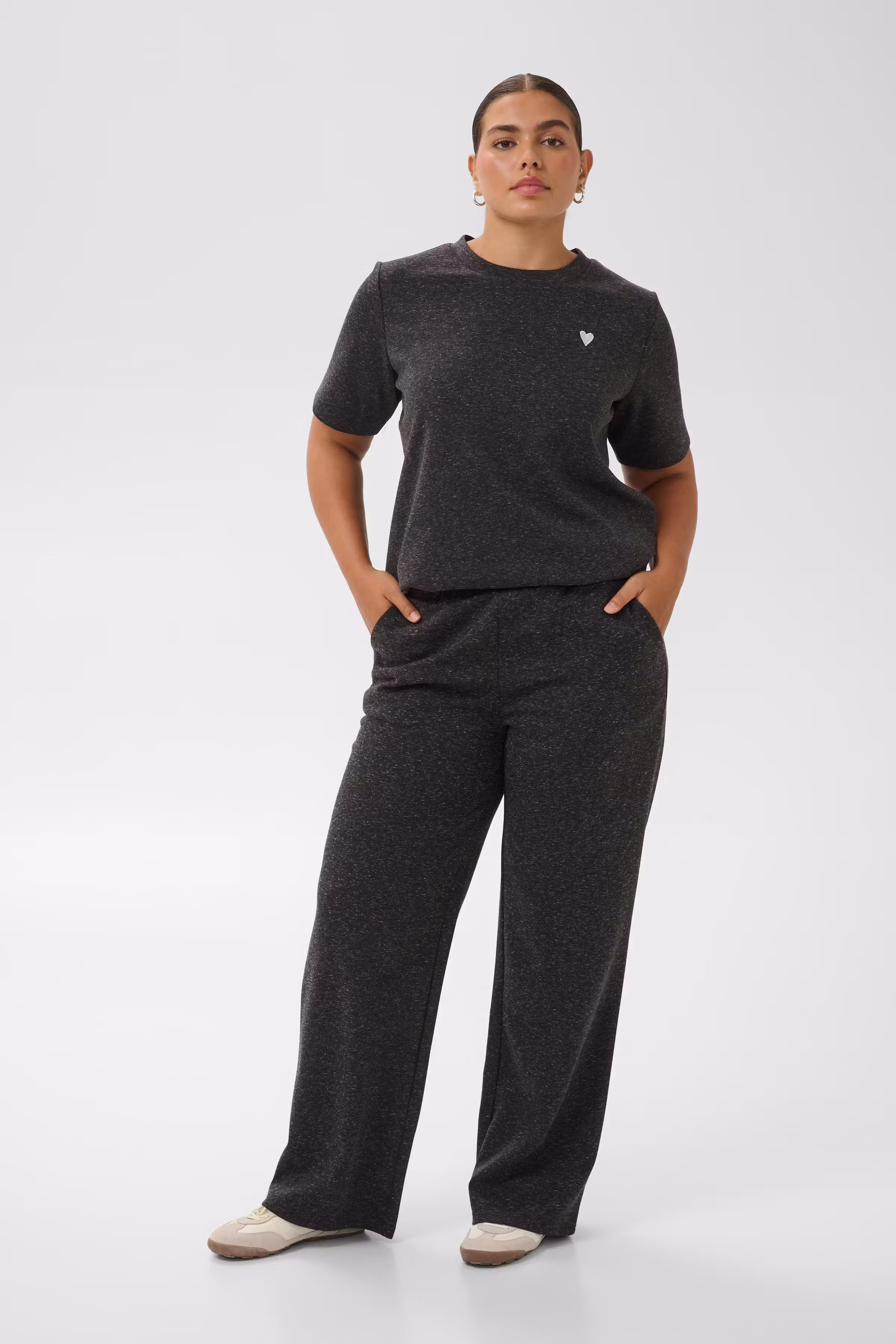 KClucy Hose LOOKBOOK FRONT 10584549-100125