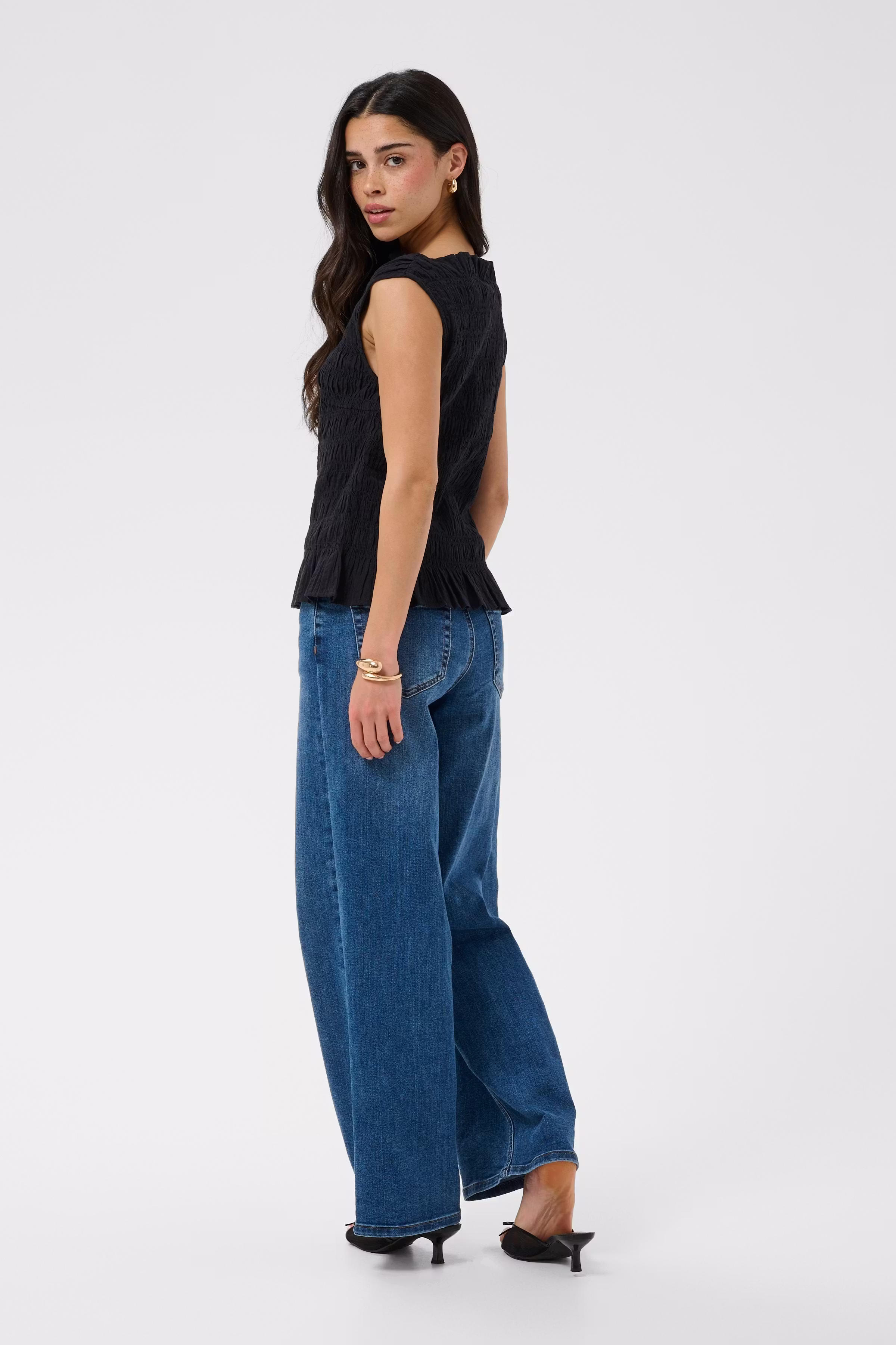 KAbethany Top LOOKBOOK BACK 10511573-100121