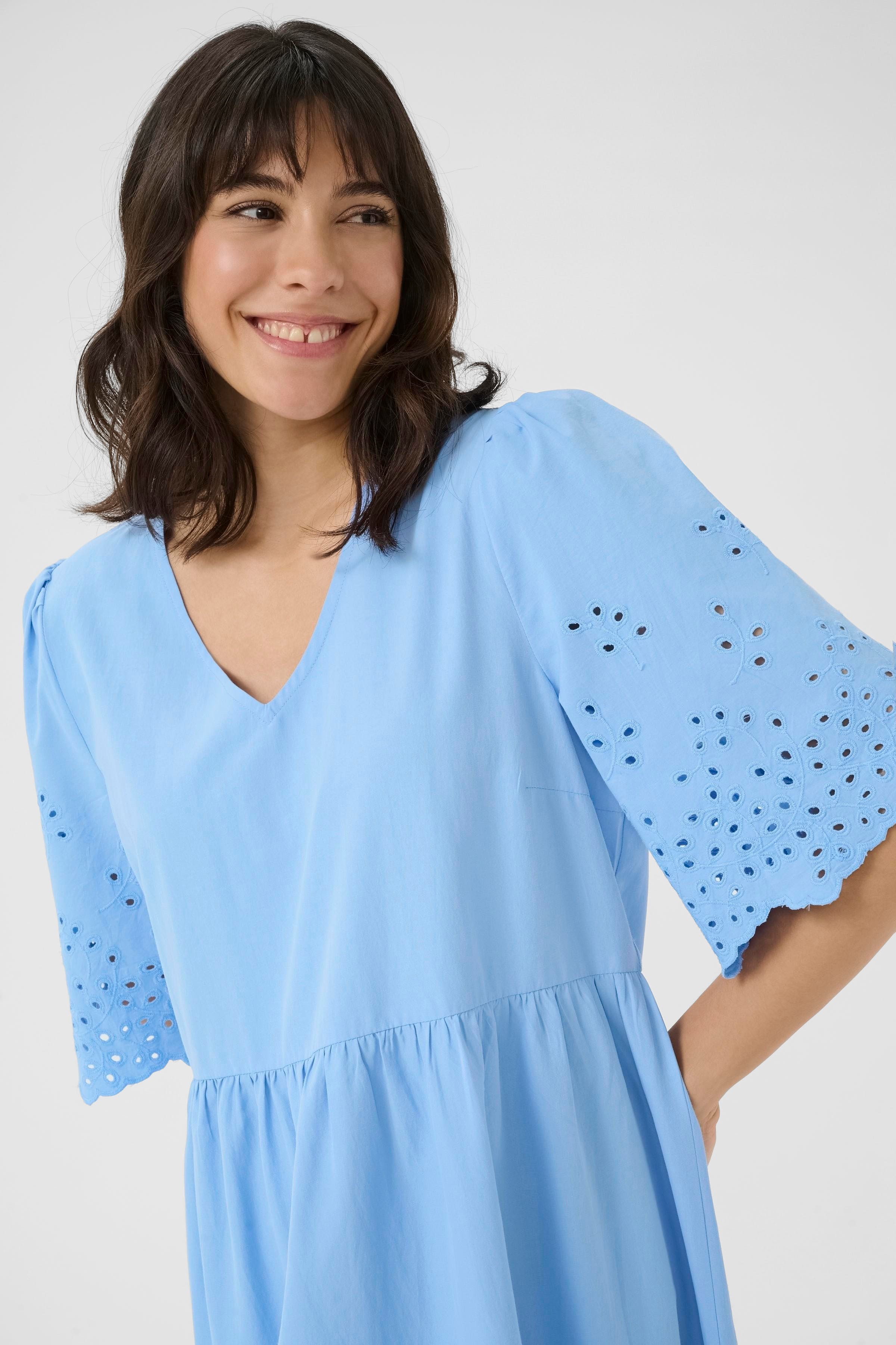 KAlouisa Robe LOOKBOOK DETAIL 10552443-153930