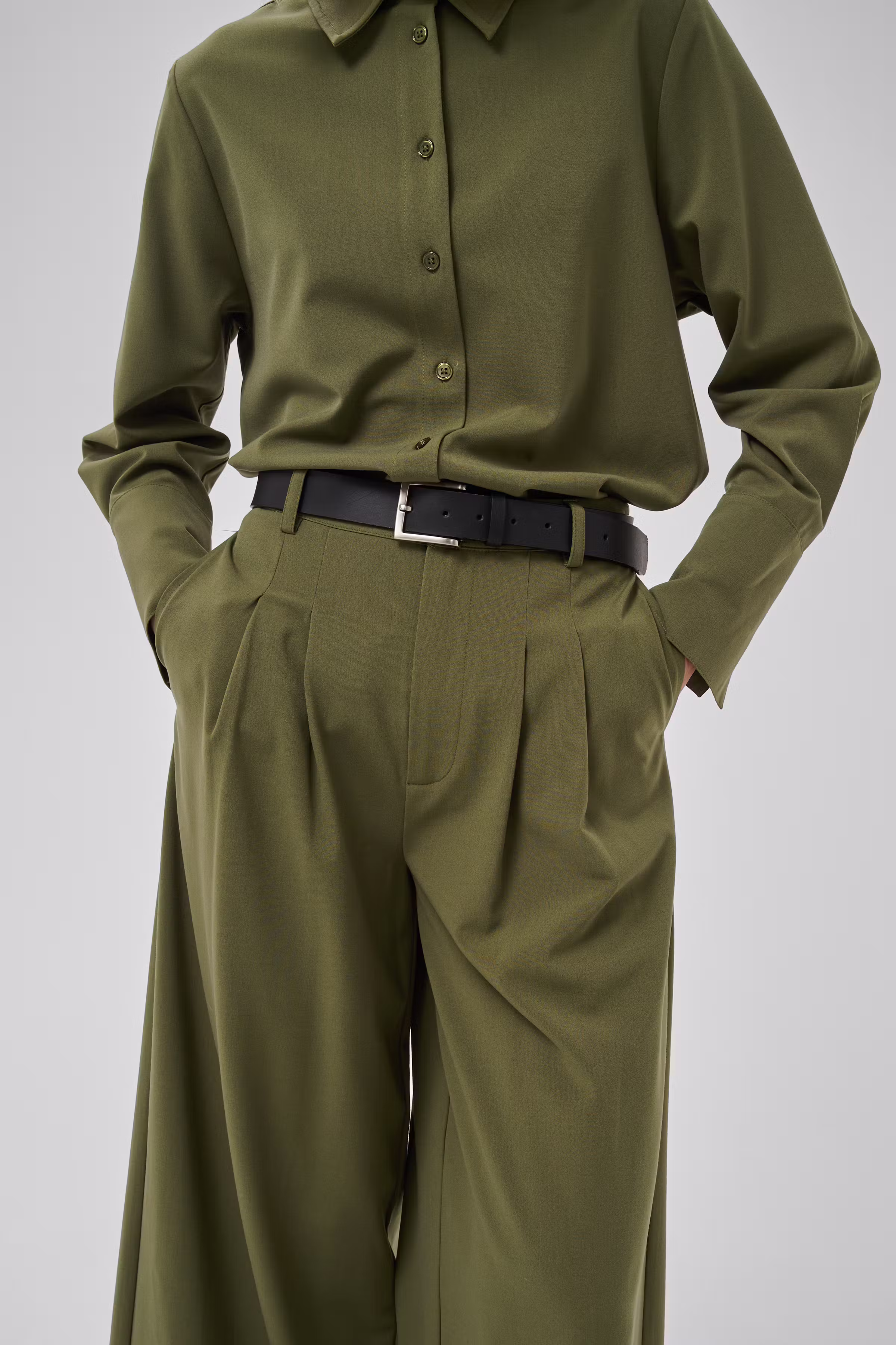 MWHace Hose LOOKBOOK DETAIL 10705652-190515